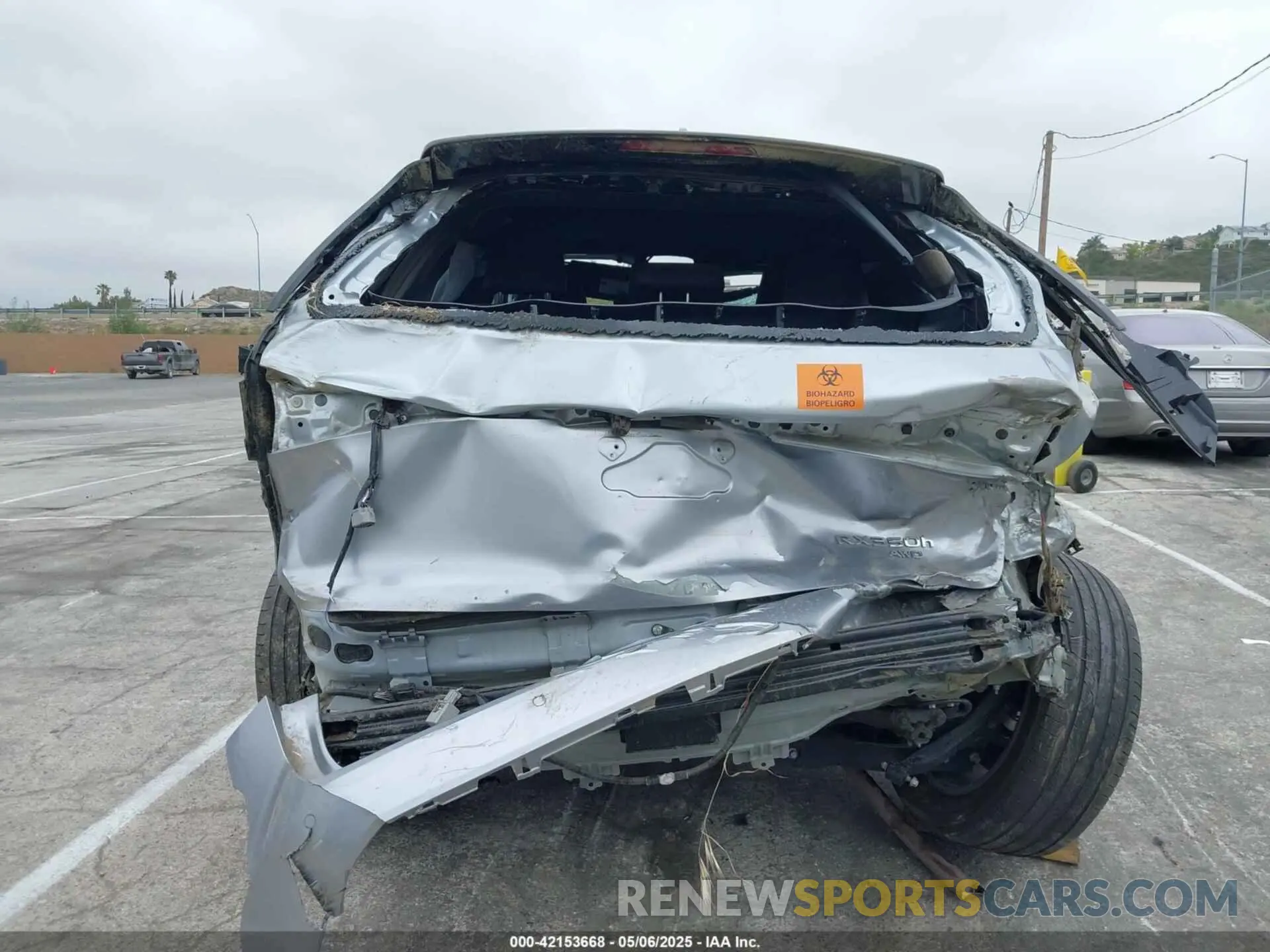 11 fotografías del automóvil dañado 2T2BBMCA1PC011986 LEXUS RX 350H 2023
