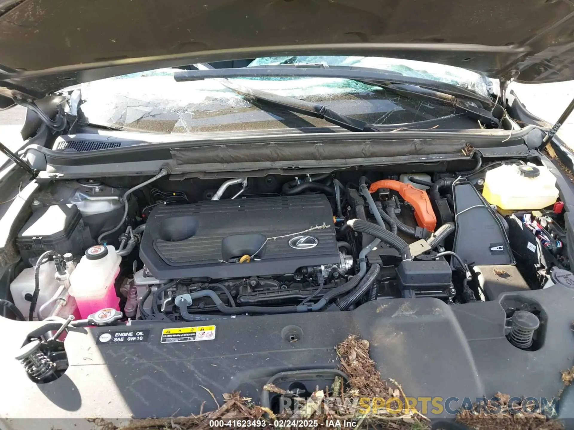 10 fotografías del automóvil dañado 2T2BBMCA2PC002598 LEXUS RX 350H 2023