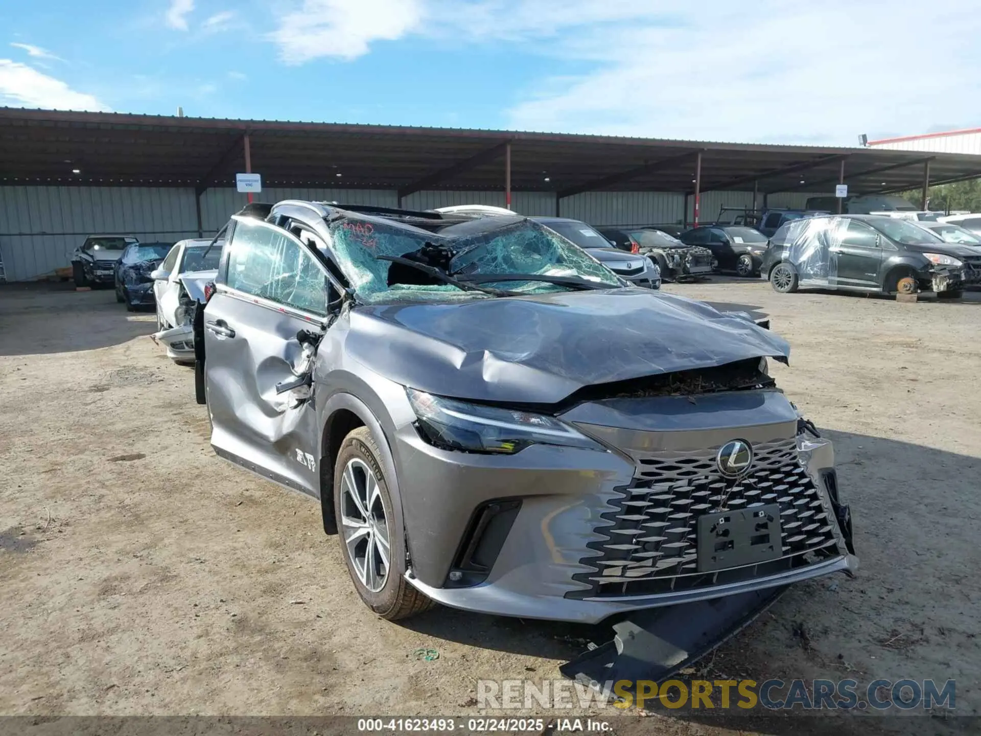 6 fotografías del automóvil dañado 2T2BBMCA2PC002598 LEXUS RX 350H 2023