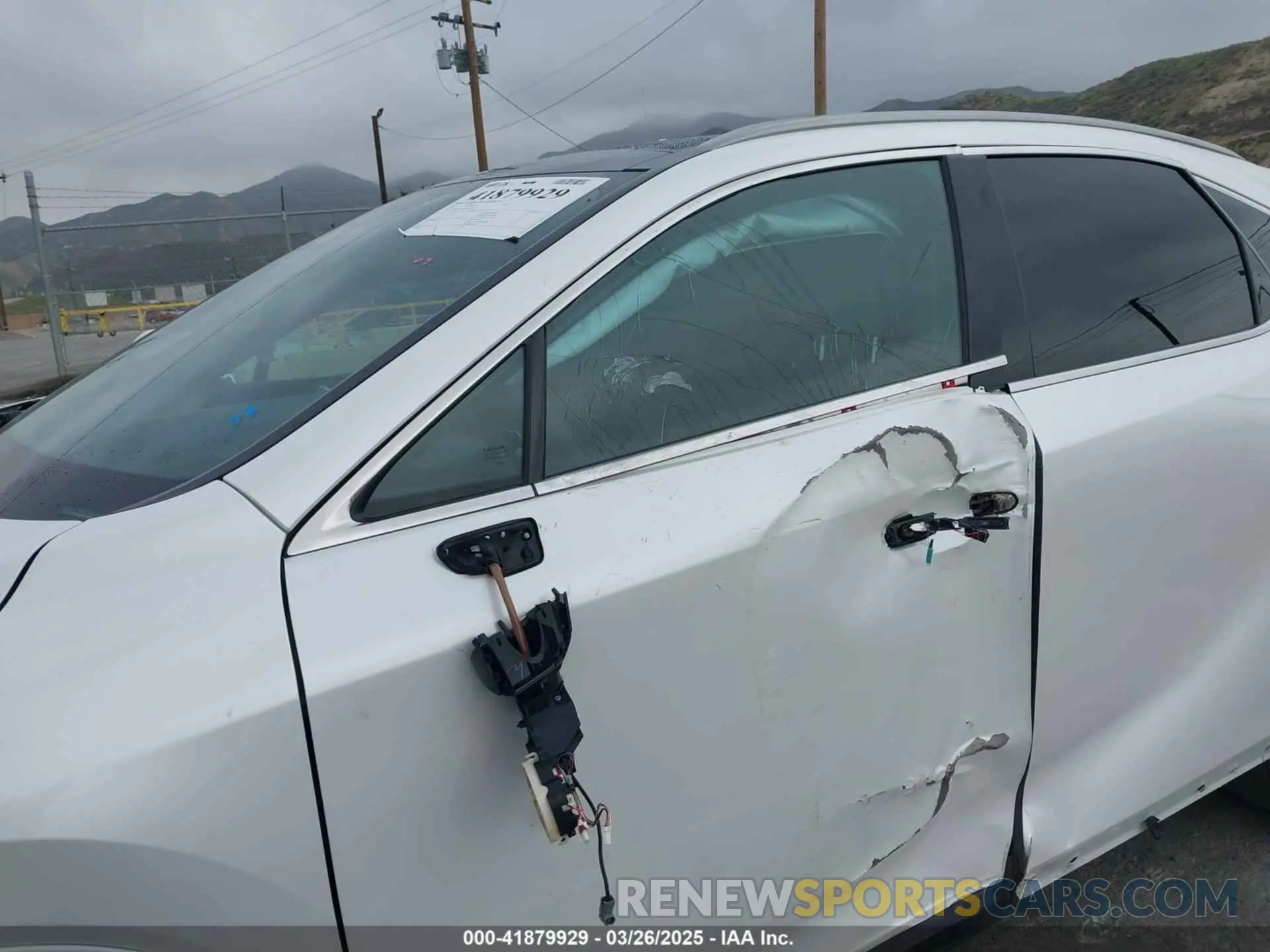 6 fotografías del automóvil dañado 2T2BBMCA3PC021404 LEXUS RX 350H 2023