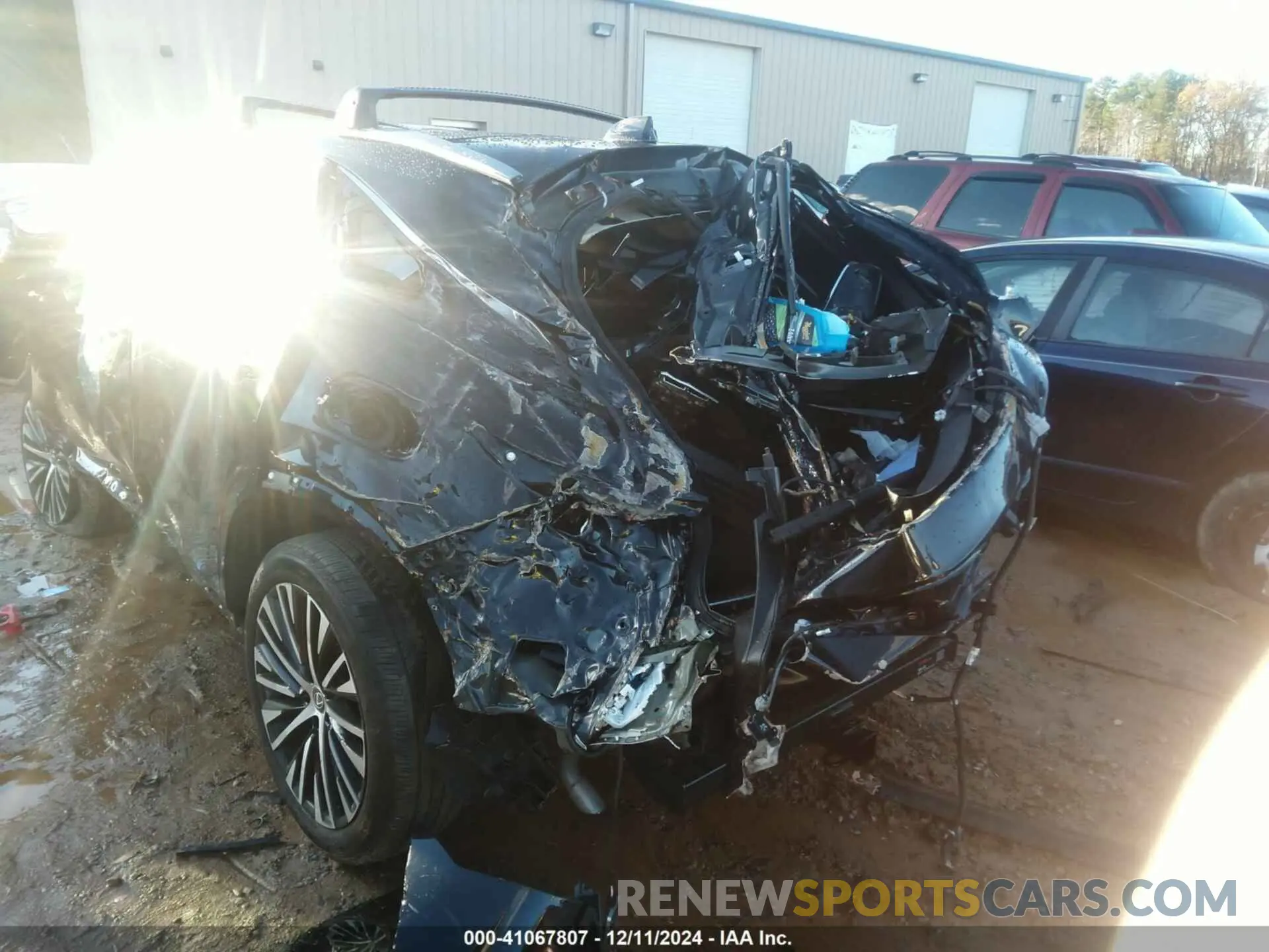 6 fotografías del automóvil dañado 2T2BBMCA4PC013019 LEXUS RX 350H 2023