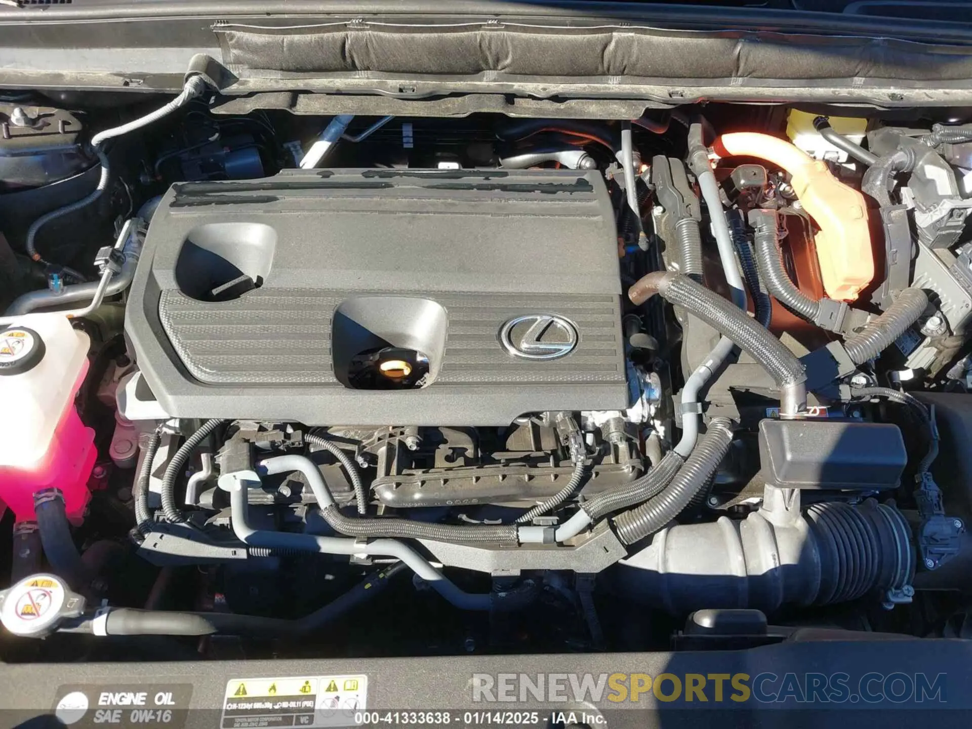 10 fotografías del automóvil dañado 2T2BBMCA6PC021087 LEXUS RX 350H 2023