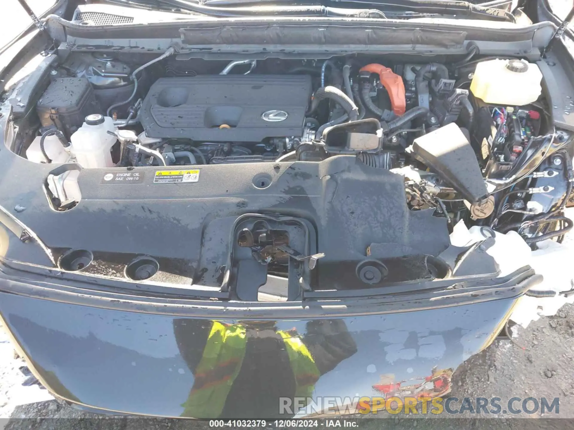 10 fotografías del automóvil dañado 2T2BBMCA8PC006347 LEXUS RX 350H 2023