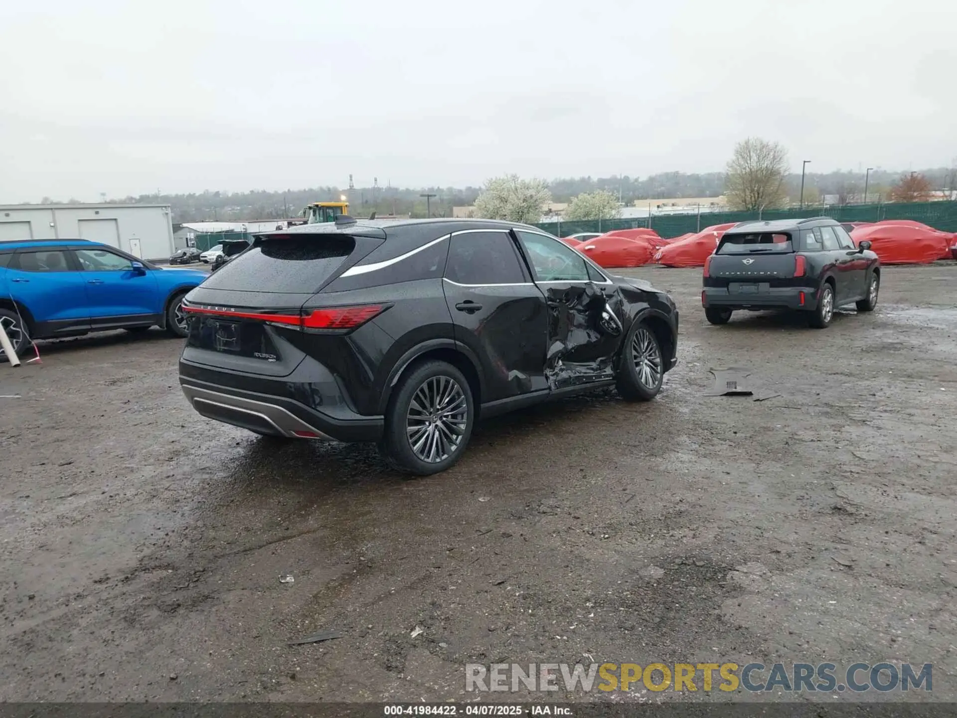 4 fotografías del automóvil dañado 2T2BBMCA2RC029951 LEXUS RX 350H 2024