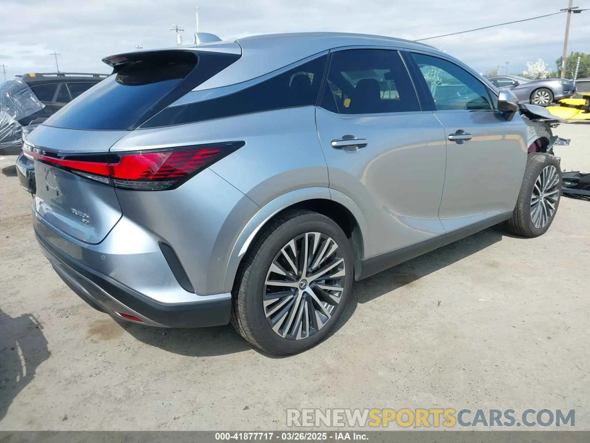 4 fotografías del automóvil dañado 2T2BBMCA2RC059807 LEXUS RX 350H 2024