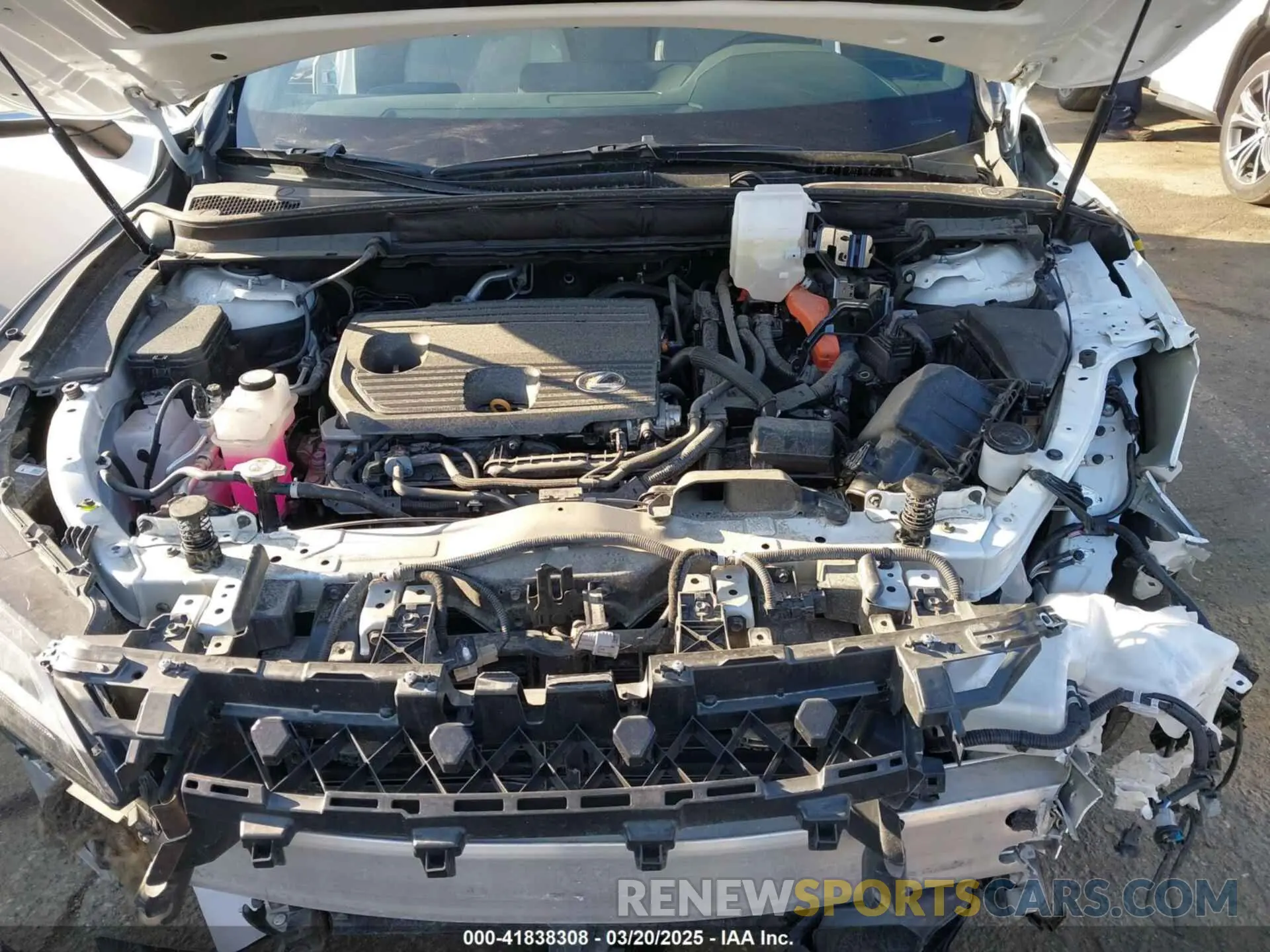 10 fotografías del automóvil dañado 2T2BBMCA4RC025397 LEXUS RX 350H 2024