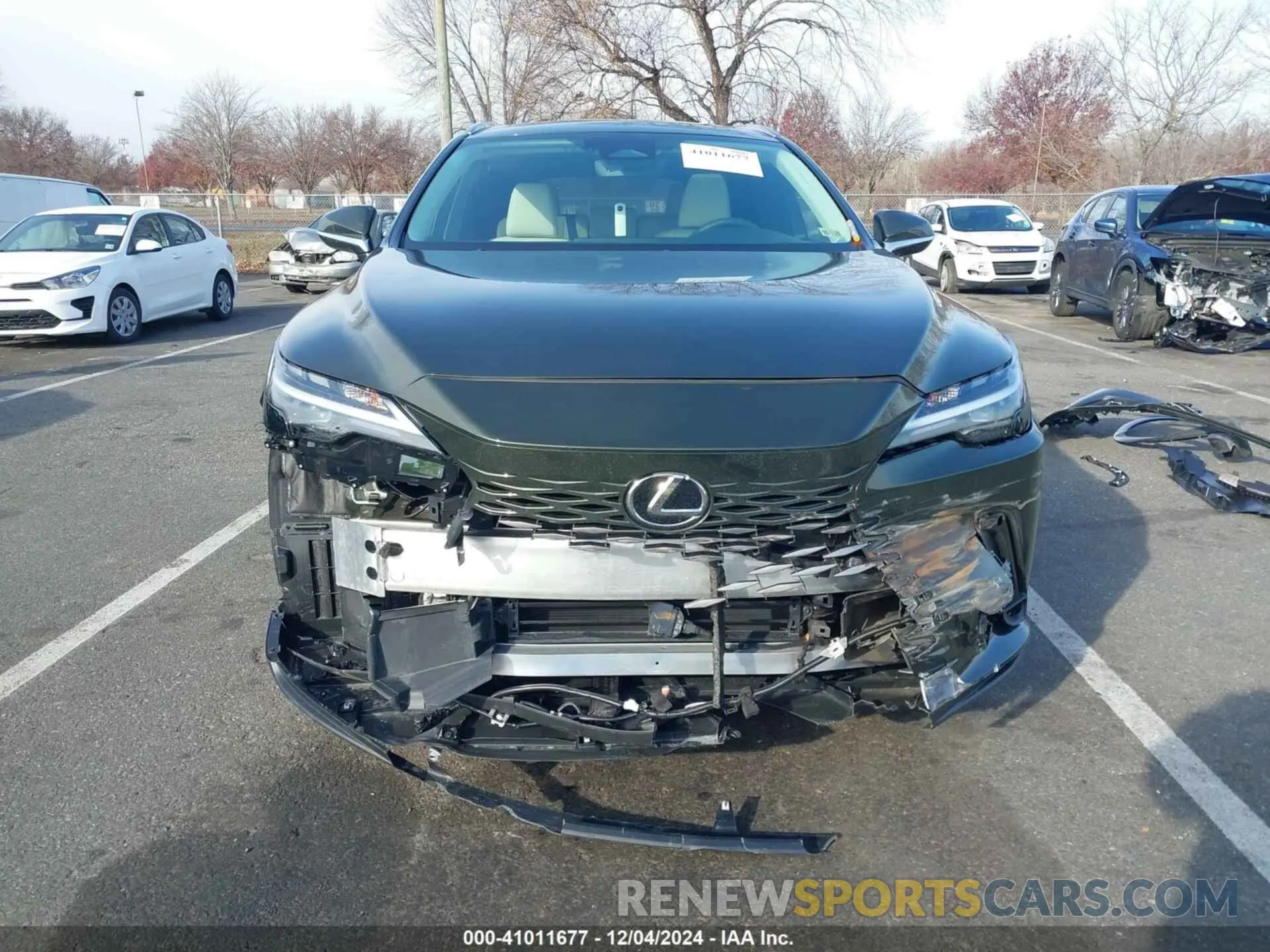 11 fotografías del automóvil dañado 2T2BBMCA4RC058786 LEXUS RX 350H 2024