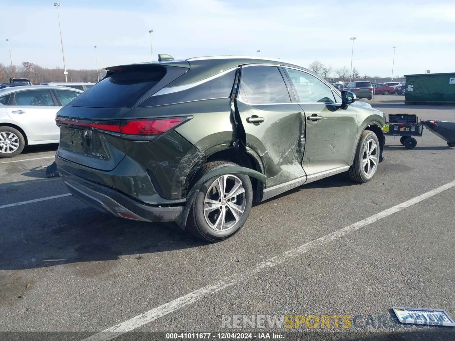 4 fotografías del automóvil dañado 2T2BBMCA4RC058786 LEXUS RX 350H 2024
