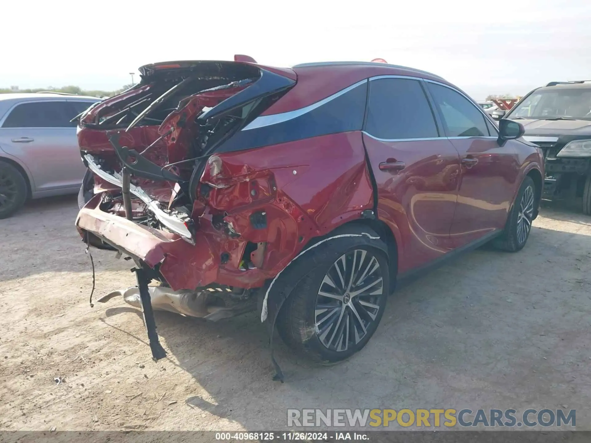 4 fotografías del automóvil dañado 2T2BBMCA7RC036149 LEXUS RX 350H 2024