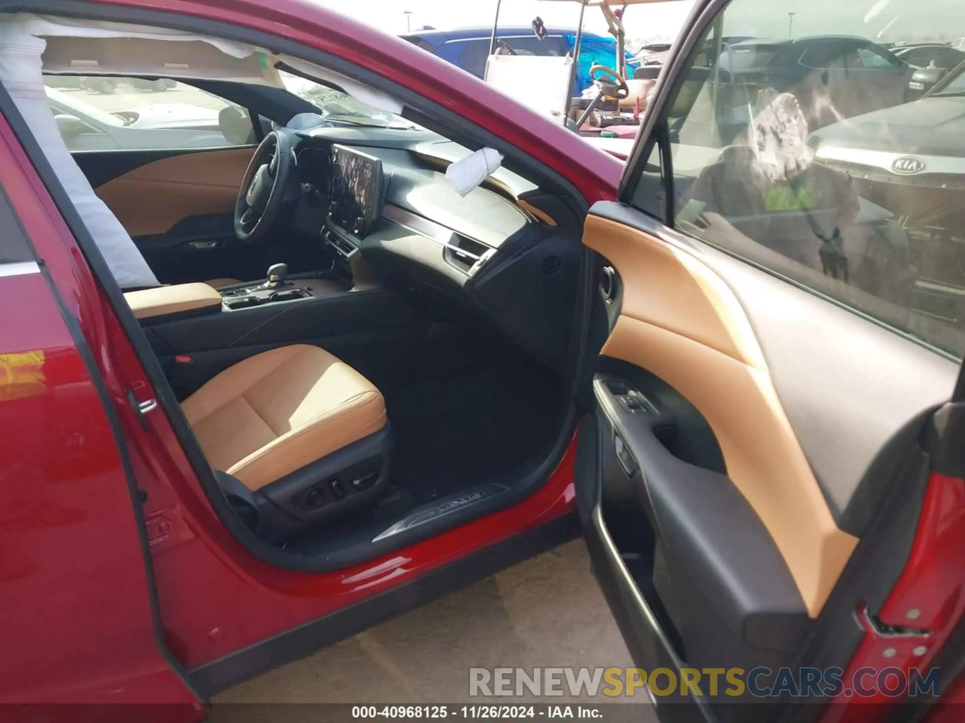 5 fotografías del automóvil dañado 2T2BBMCA7RC036149 LEXUS RX 350H 2024