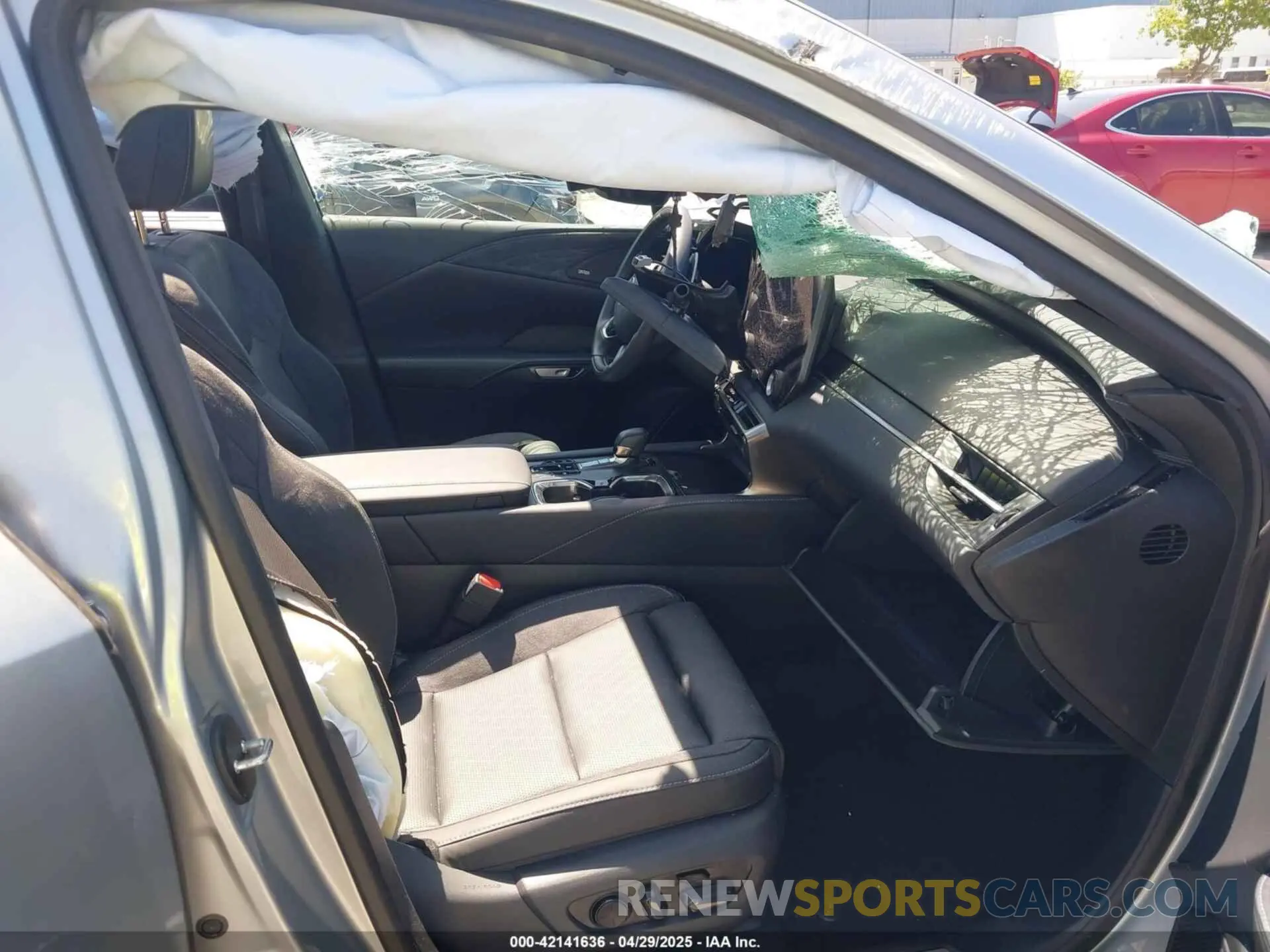 5 fotografías del automóvil dañado 2T2BBMCA7RC048589 LEXUS RX 350H 2024