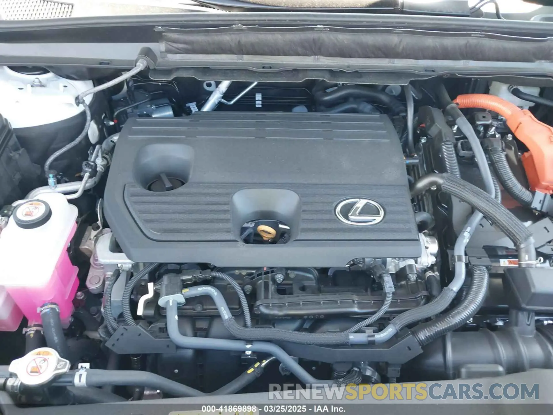 10 fotografías del automóvil dañado 2T2BBMCA7RC056983 LEXUS RX 350H 2024