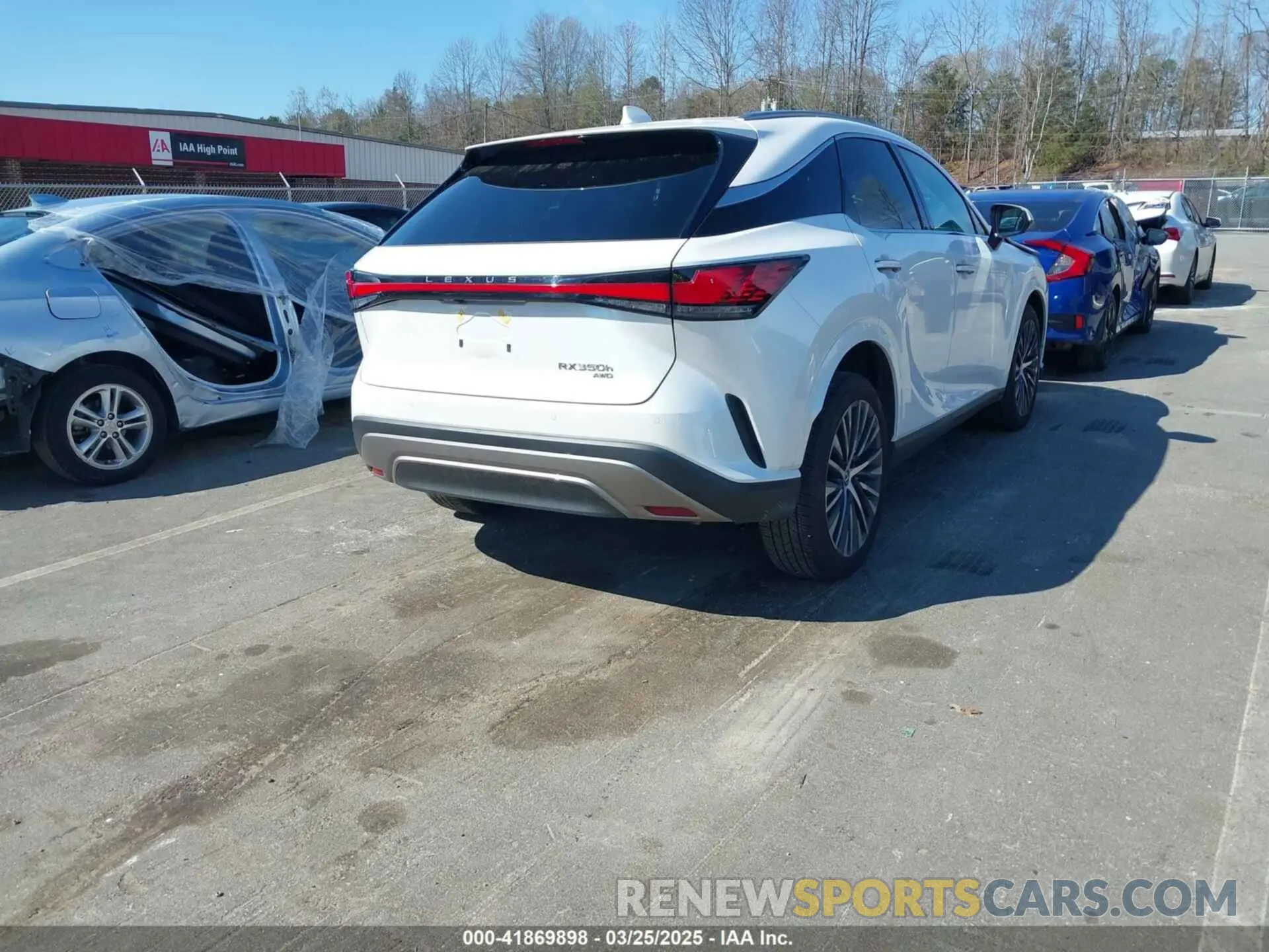4 fotografías del automóvil dañado 2T2BBMCA7RC056983 LEXUS RX 350H 2024