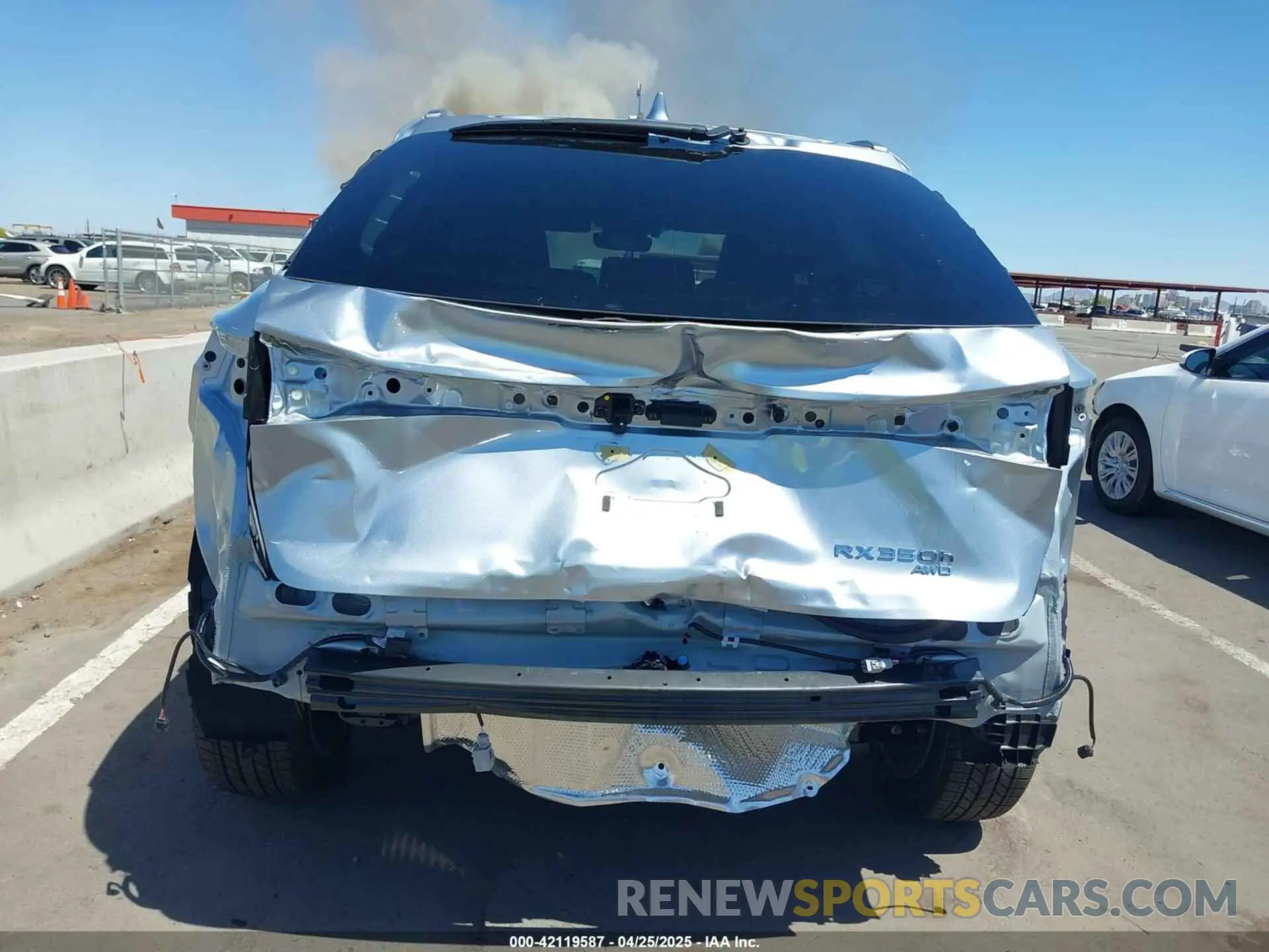 6 fotografías del automóvil dañado 2T2BBMCA8SC077573 LEXUS RX 350H 2025