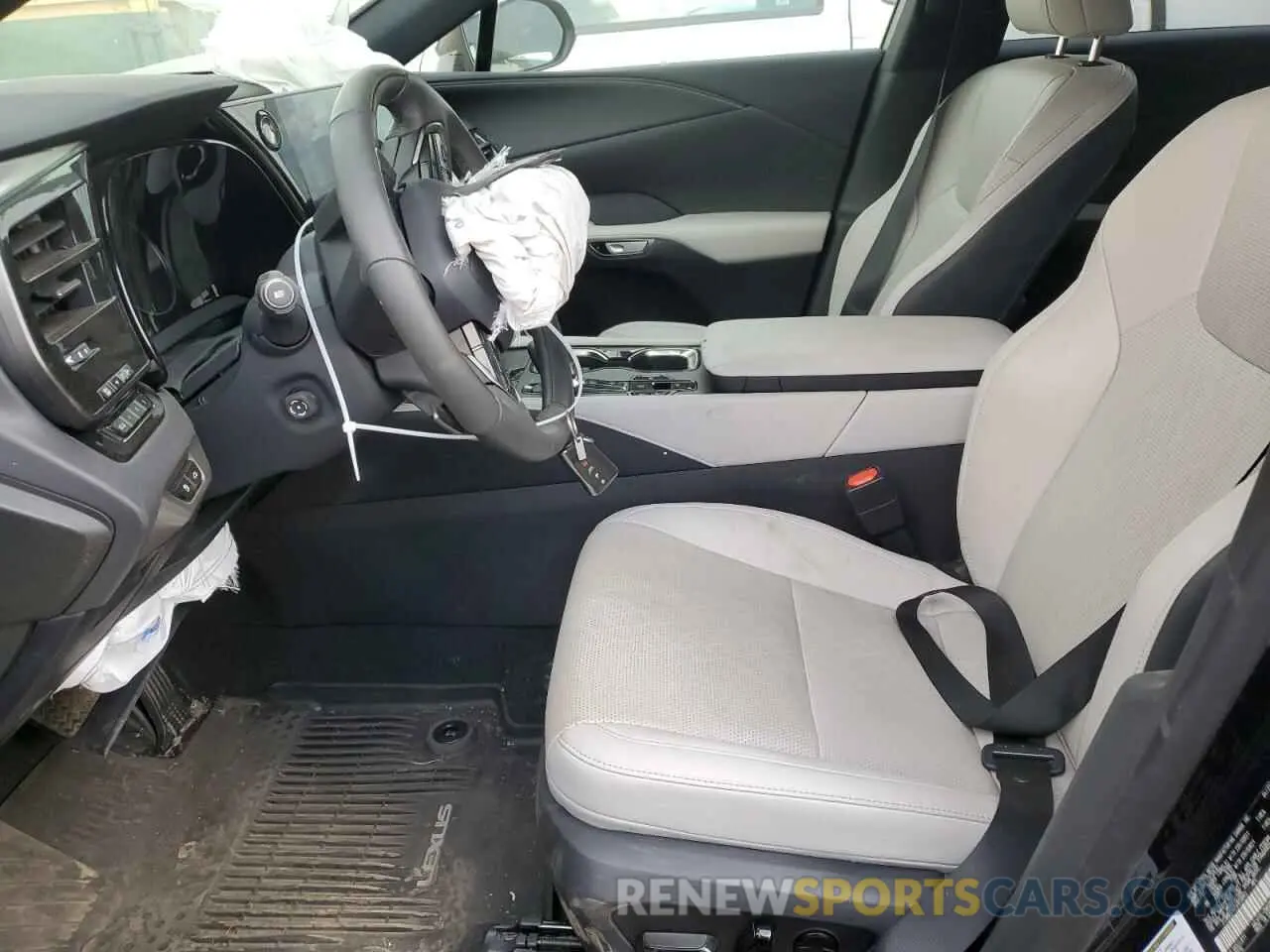 7 fotografías del automóvil dañado 2T2BBMCA0PC013843 LEXUS RX 350H BA 2023