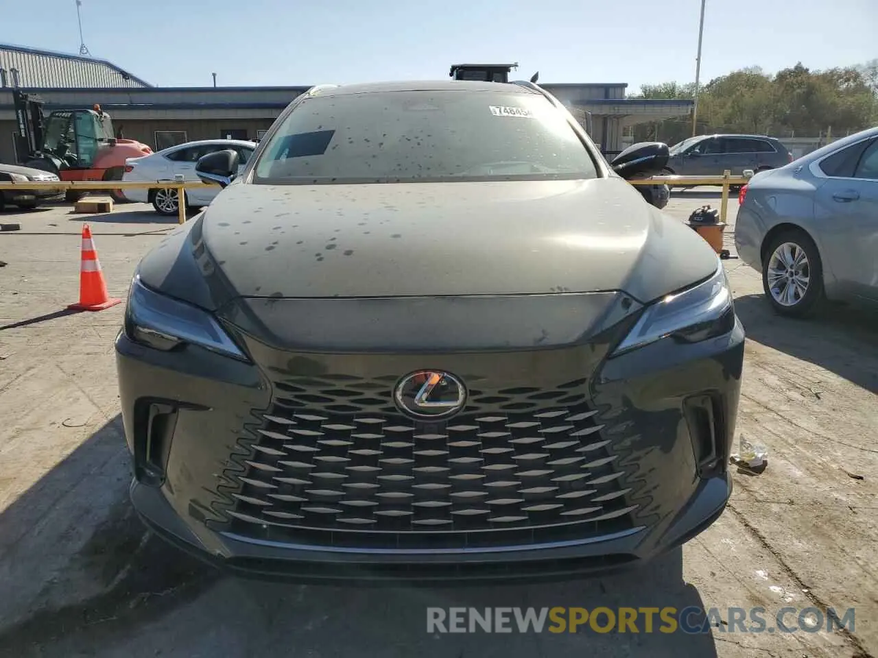 5 fotografías del automóvil dañado 2T2BBMCA4PC021668 LEXUS RX 350H BA 2023