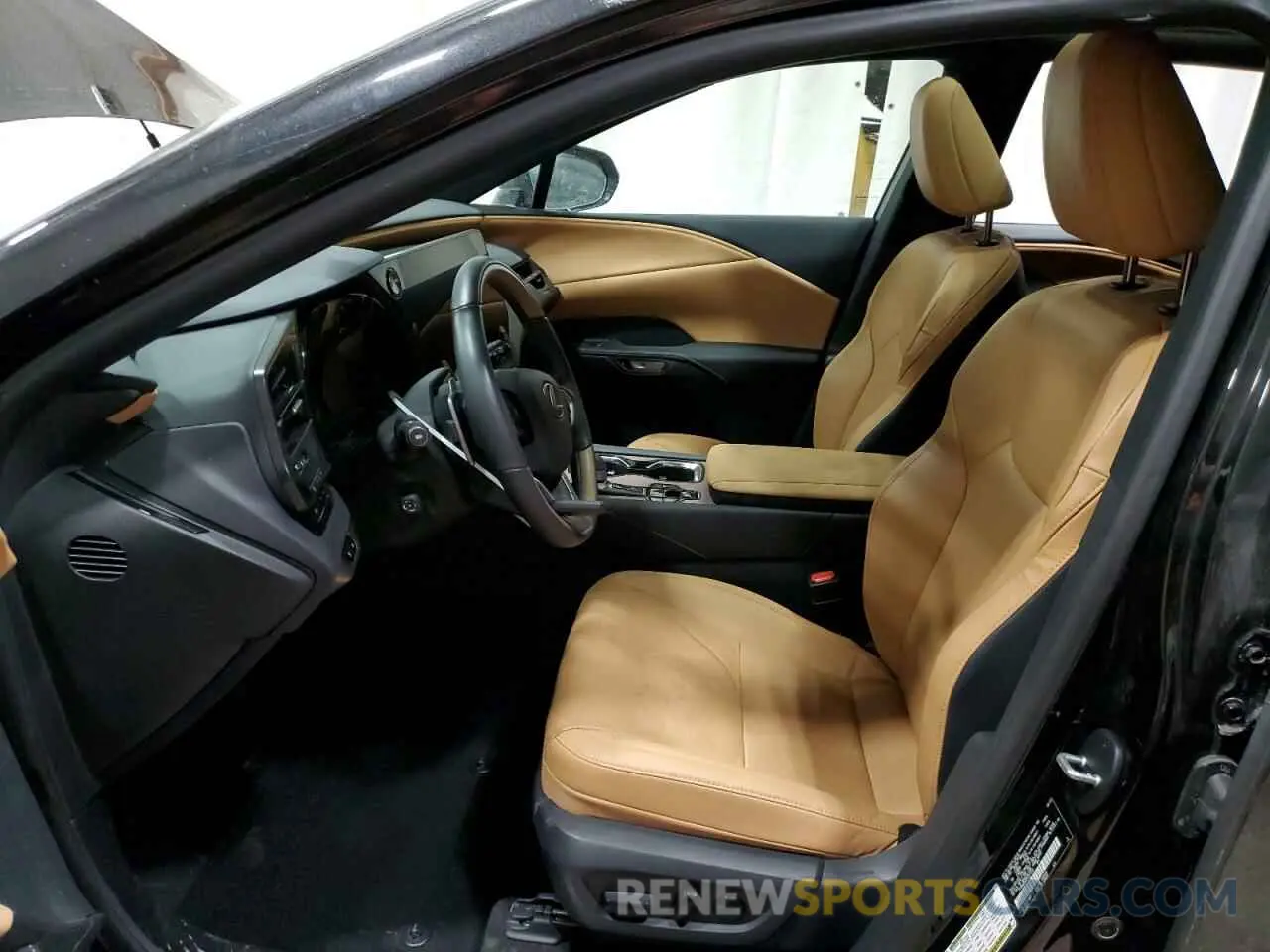 7 fotografías del automóvil dañado 2T2BBMCA5PC021520 LEXUS RX 350H BA 2023