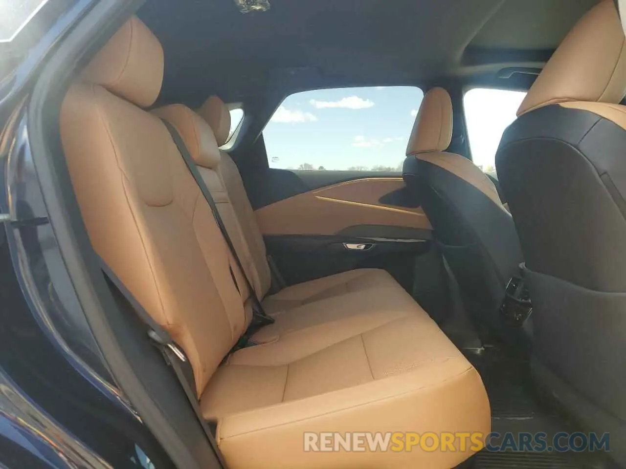 11 fotografías del automóvil dañado 2T2BBMCA7PC006100 LEXUS RX 350H BA 2023