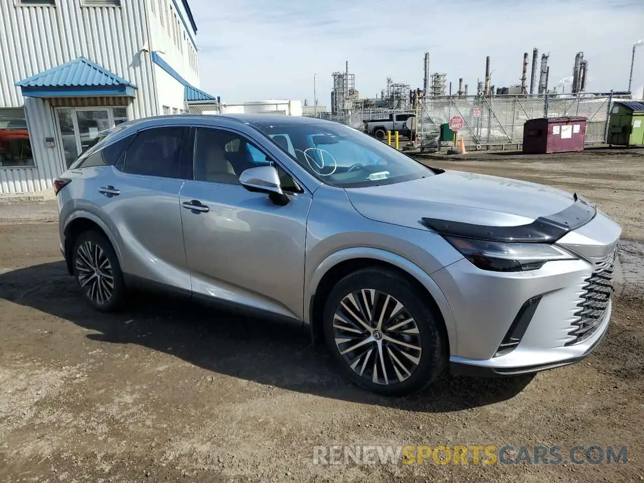 4 fotografías del automóvil dañado 2T2BBMCA7PC007912 LEXUS RX 350H BA 2023
