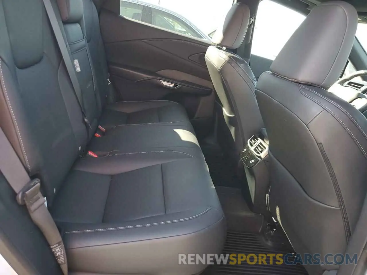 11 fotografías del automóvil dañado 2T2BBMCA8PC013380 LEXUS RX 350H BA 2023