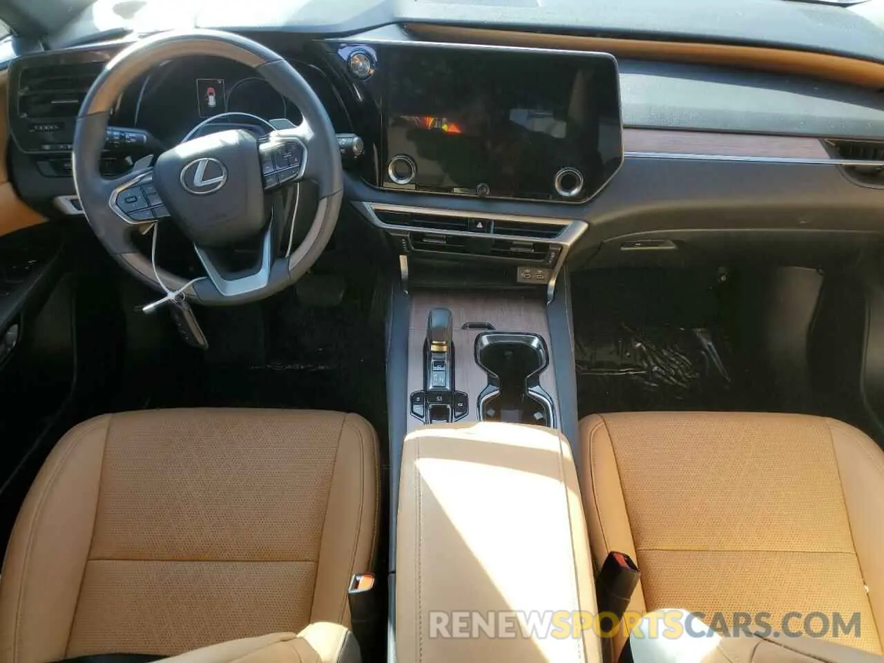 8 fotografías del automóvil dañado 2T2BBMCA9PC004400 LEXUS RX 350H BA 2023