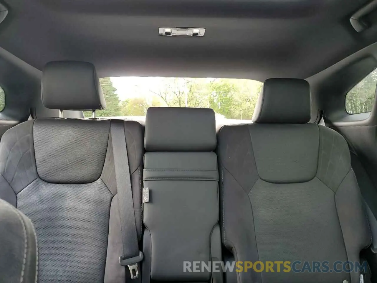 10 fotografías del automóvil dañado 2T2BBMCAXPC008715 LEXUS RX 350H BA 2023