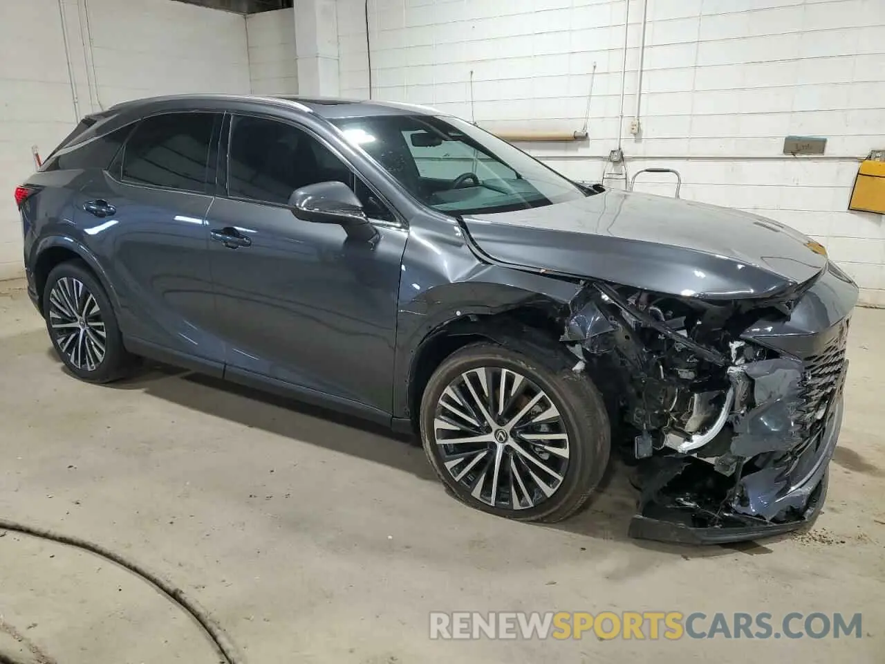 4 fotografías del automóvil dañado 2T2BBMCA0RC044268 LEXUS RX 350H BA 2024