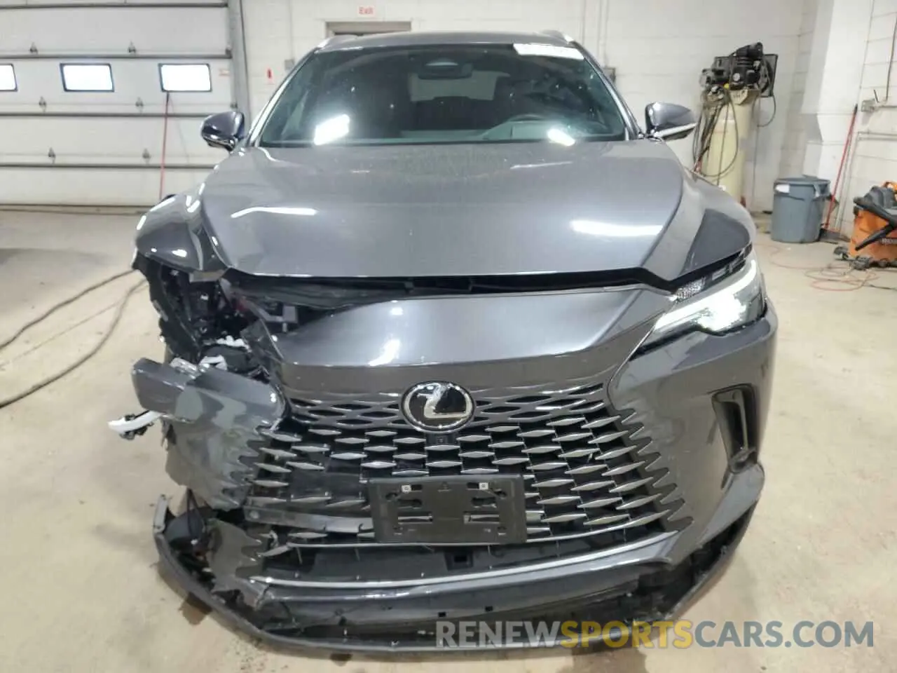 5 fotografías del automóvil dañado 2T2BBMCA0RC044268 LEXUS RX 350H BA 2024