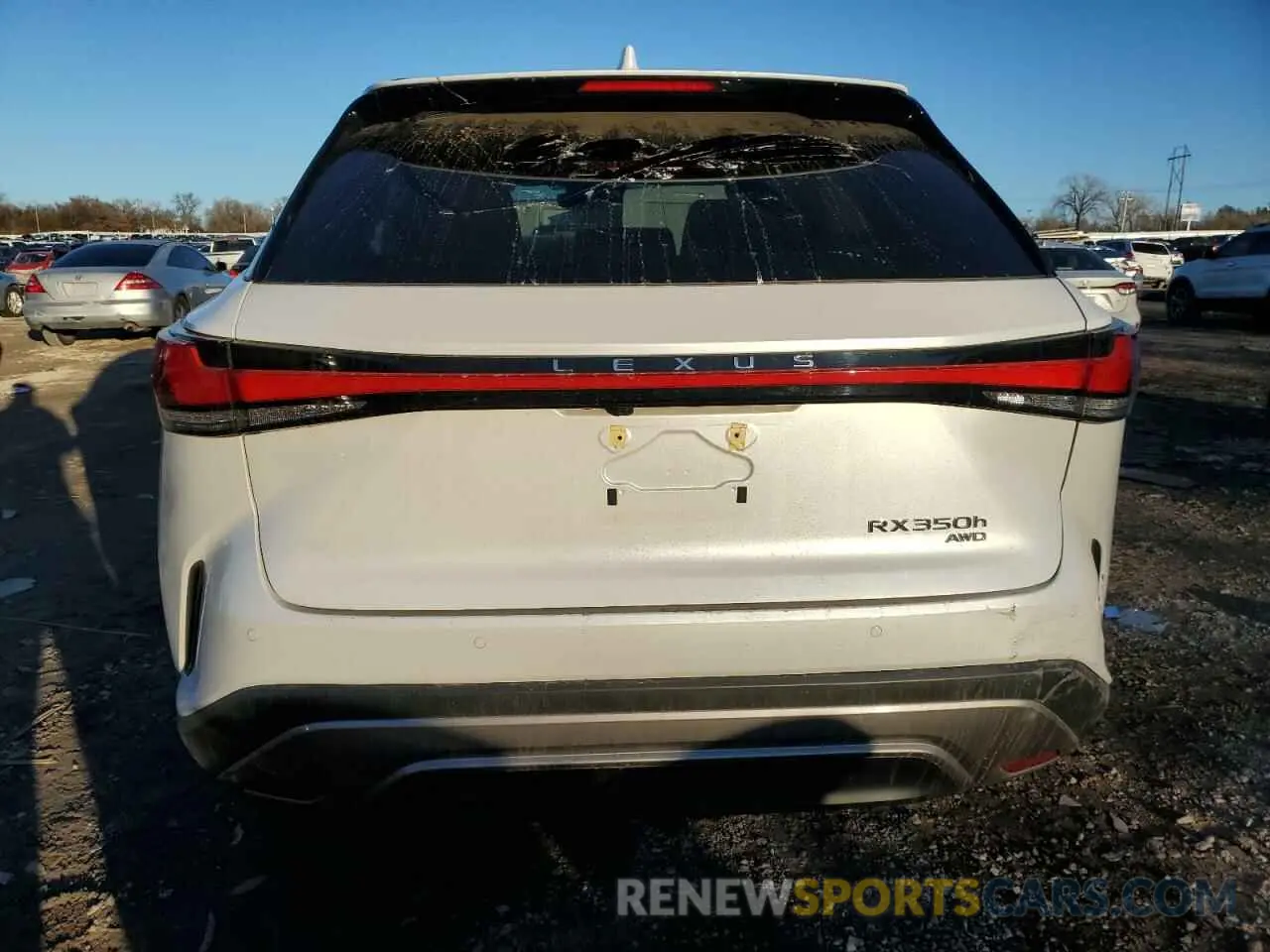6 fotografías del automóvil dañado 2T2BBMCA2RC025740 LEXUS RX 350H BA 2024