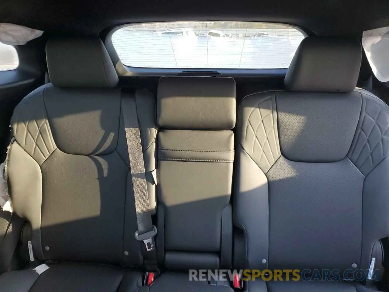 10 fotografías del automóvil dañado 2T2BBMCA3RC052509 LEXUS RX 350H BA 2024
