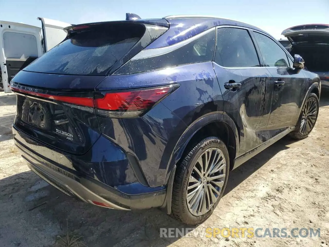 3 fotografías del automóvil dañado 2T2BBMCA4RC032270 LEXUS RX 350H BA 2024