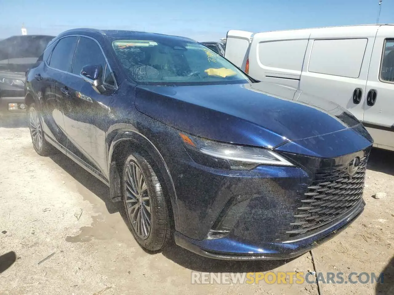 4 fotografías del automóvil dañado 2T2BBMCA4RC032270 LEXUS RX 350H BA 2024