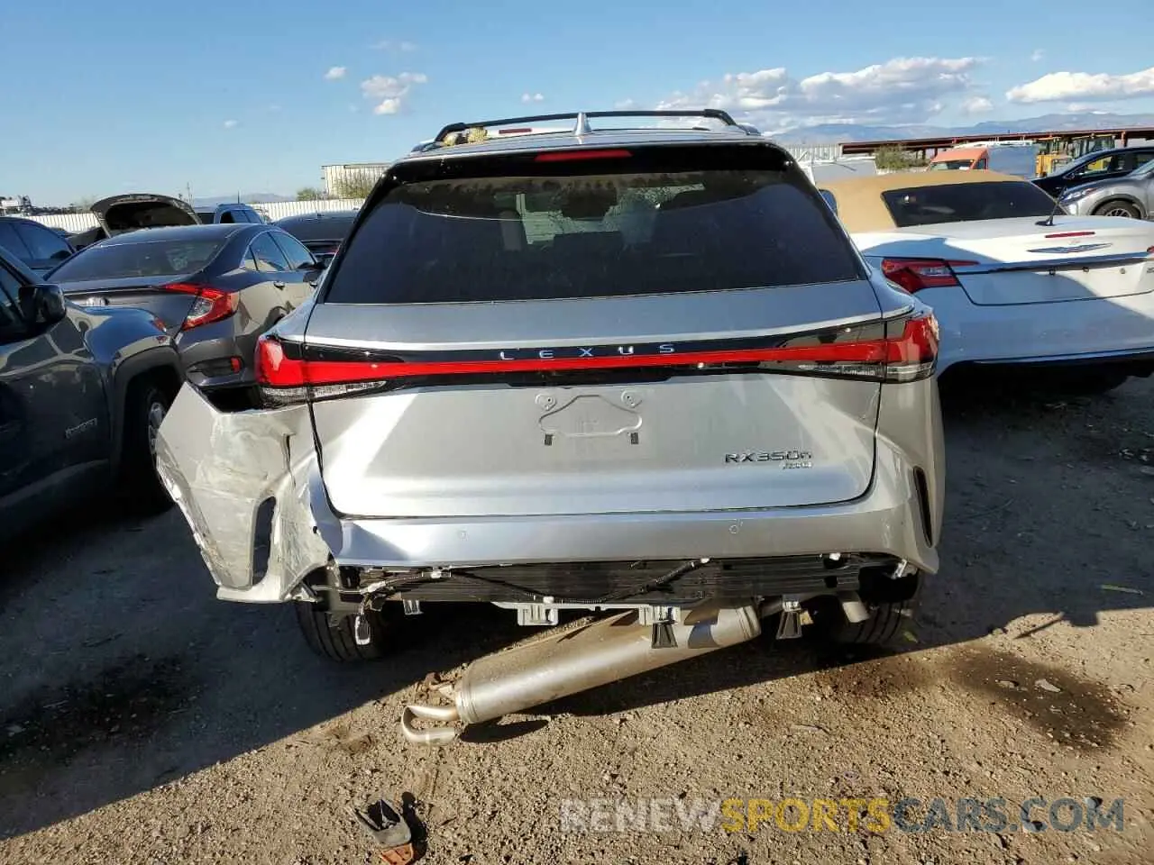 6 fotografías del automóvil dañado 2T2BBMCA6RC029449 LEXUS RX 350H BA 2024