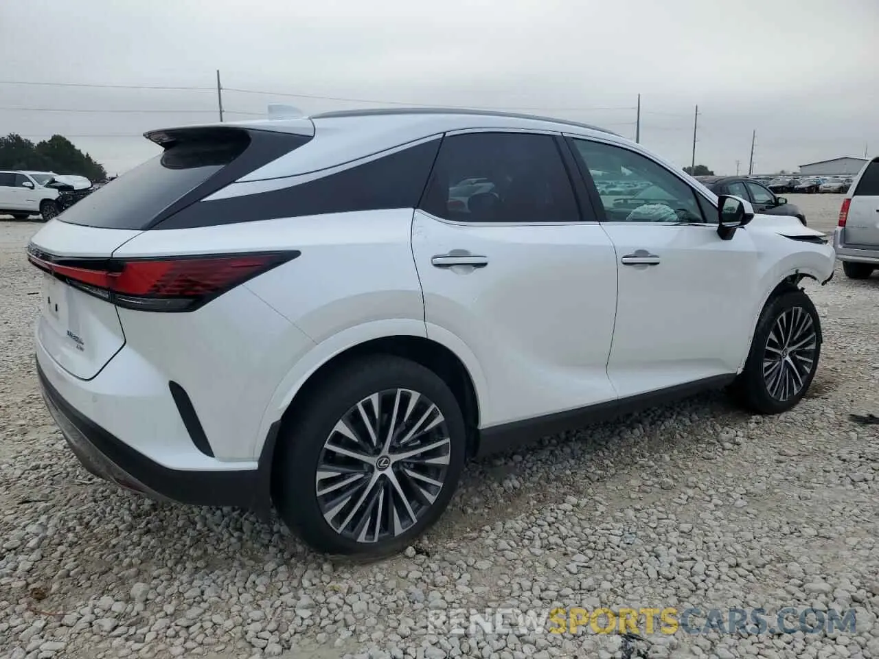 3 fotografías del automóvil dañado 2T2BBMCA7RC034966 LEXUS RX 350H BA 2024