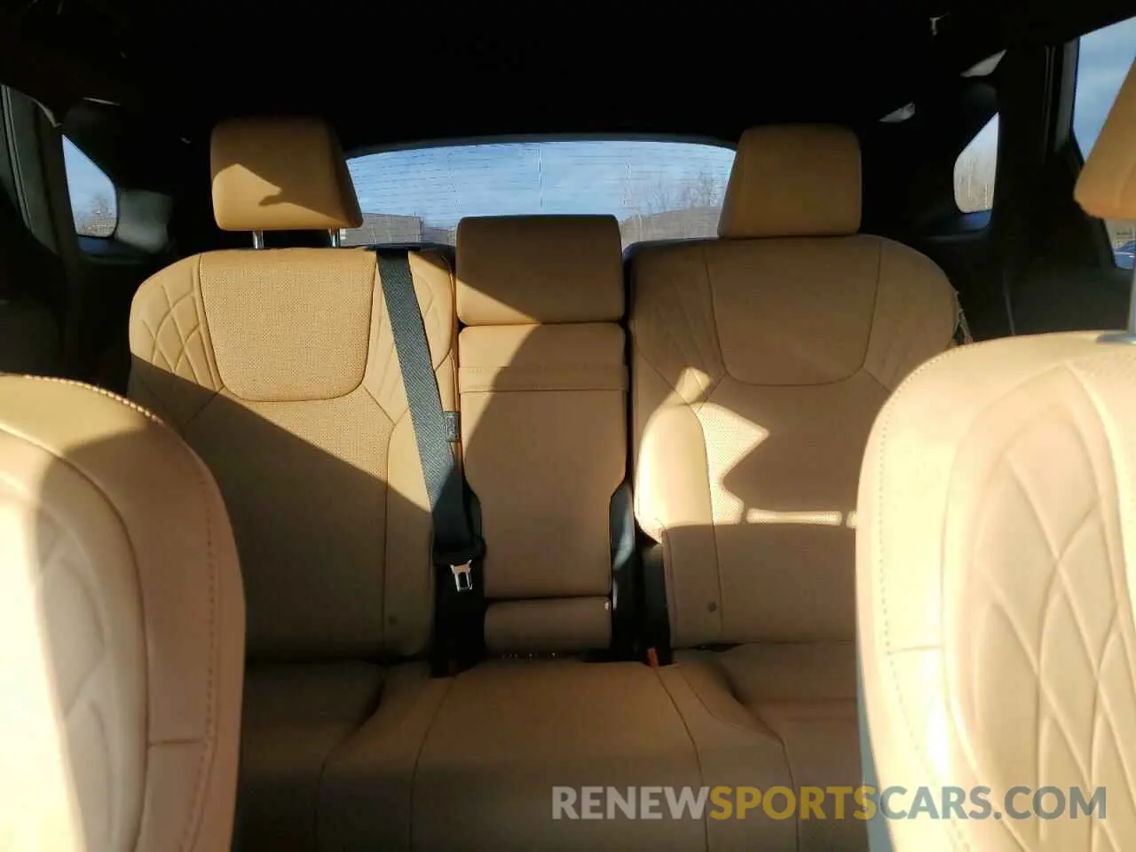 10 fotografías del automóvil dañado 2T2BBMCA7RC041724 LEXUS RX 350H BA 2024