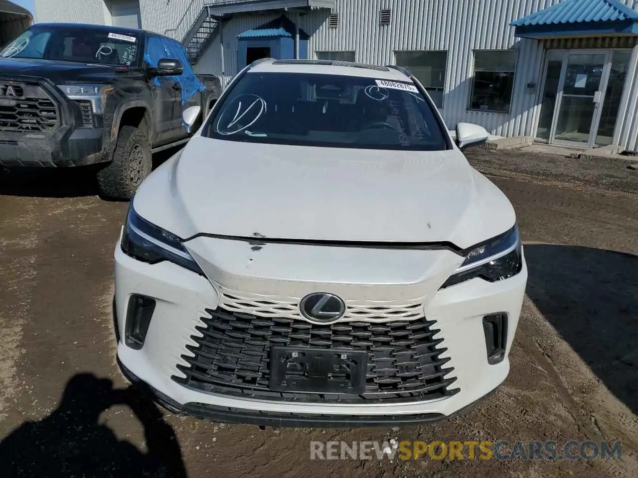 5 fotografías del automóvil dañado 2T2BBMCA9RC036914 LEXUS RX 350H BA 2024