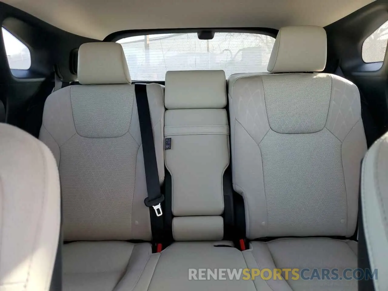 10 fotografías del automóvil dañado 2T2BBMCA4SC065324 LEXUS RX 350H BA 2025