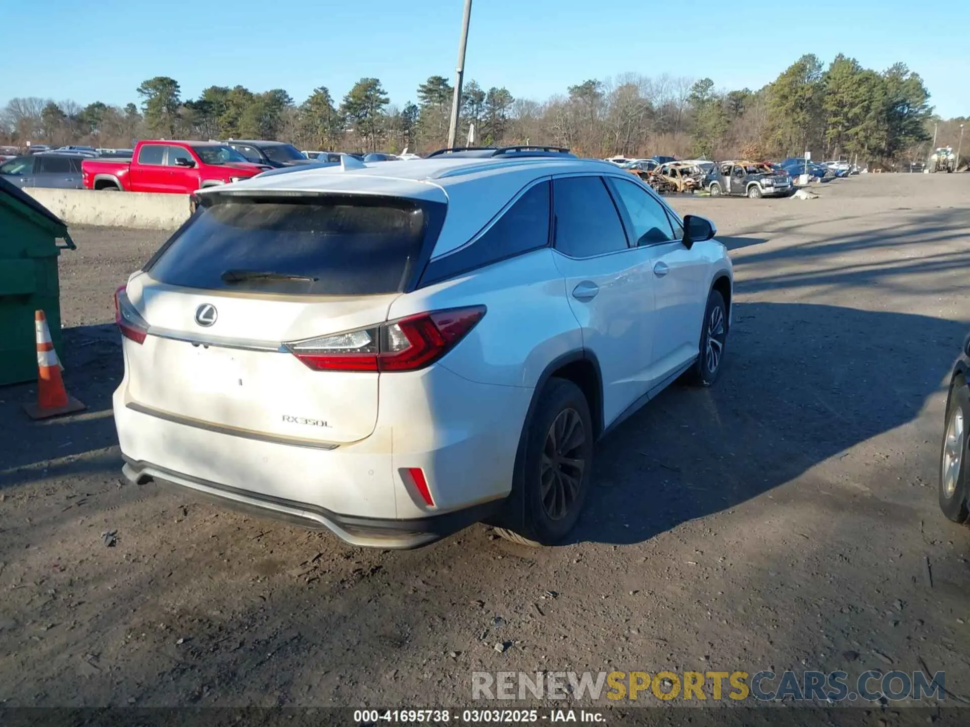 4 fotografías del automóvil dañado JTJHZKFA3L2026103 LEXUS RX 350L 2020