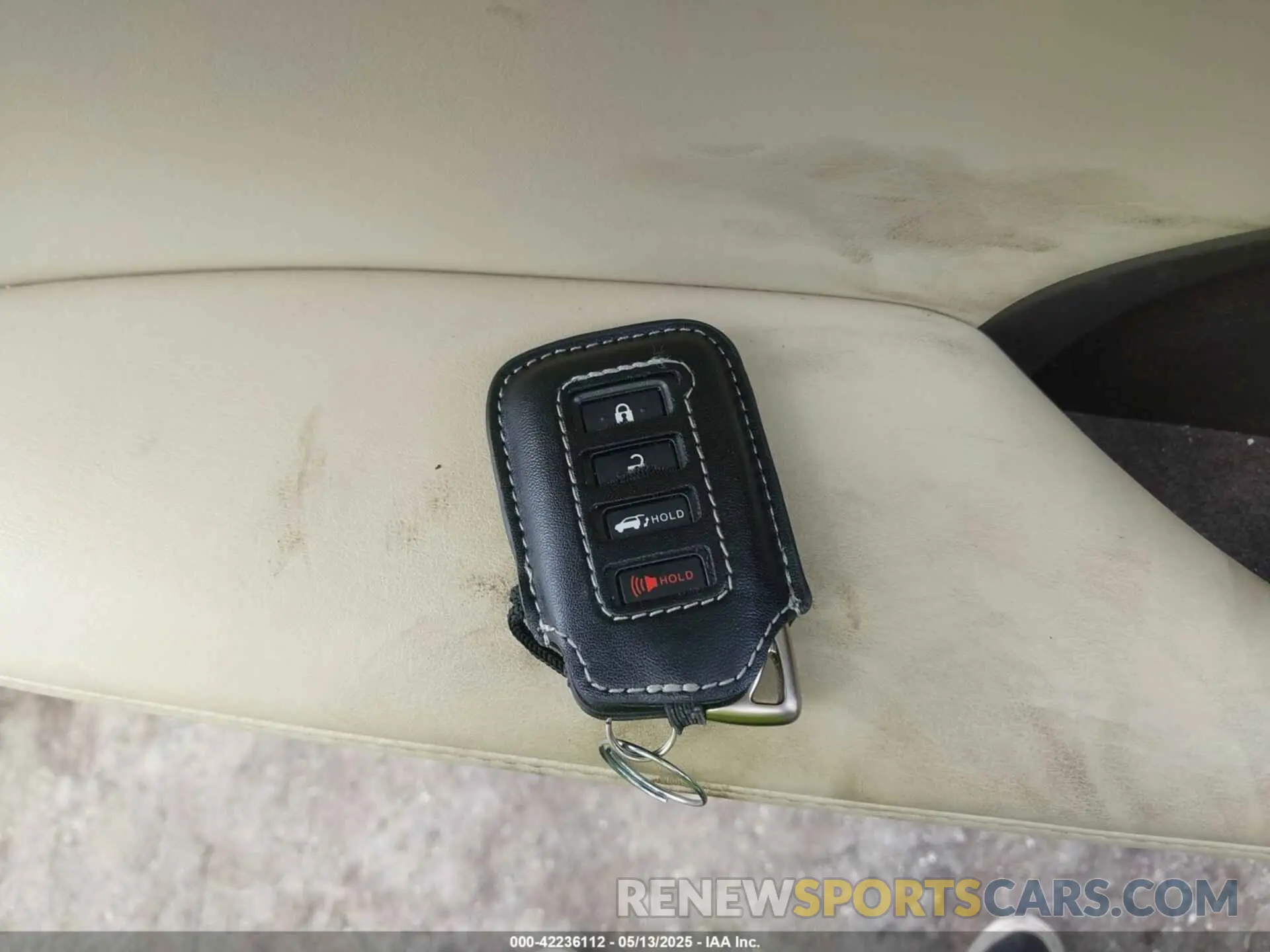 11 fotografías del automóvil dañado JTJHZKFA6L2026127 LEXUS RX 350L 2020