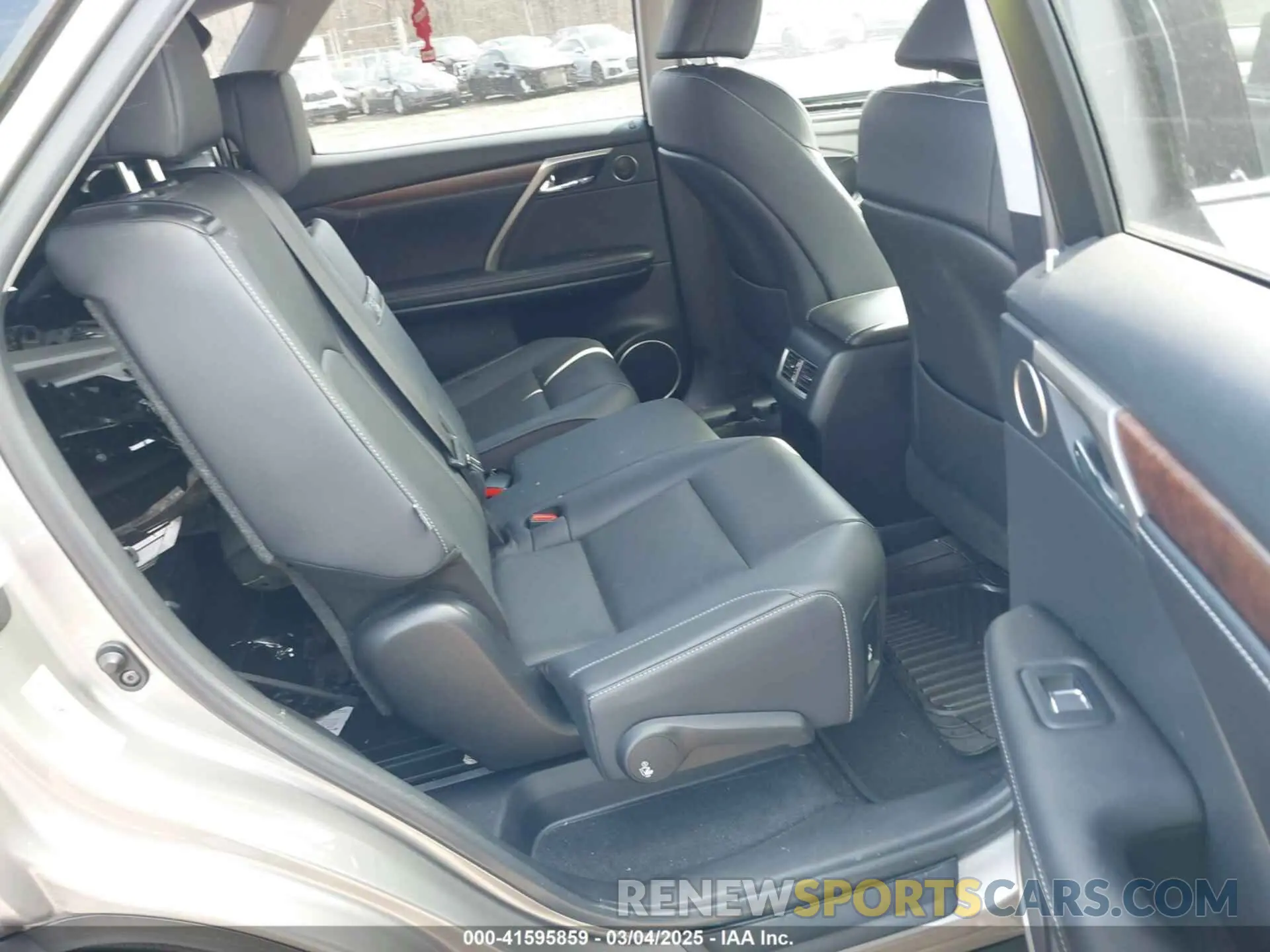 8 fotografías del automóvil dañado JTJHZKFA9L2023125 LEXUS RX 350L 2020