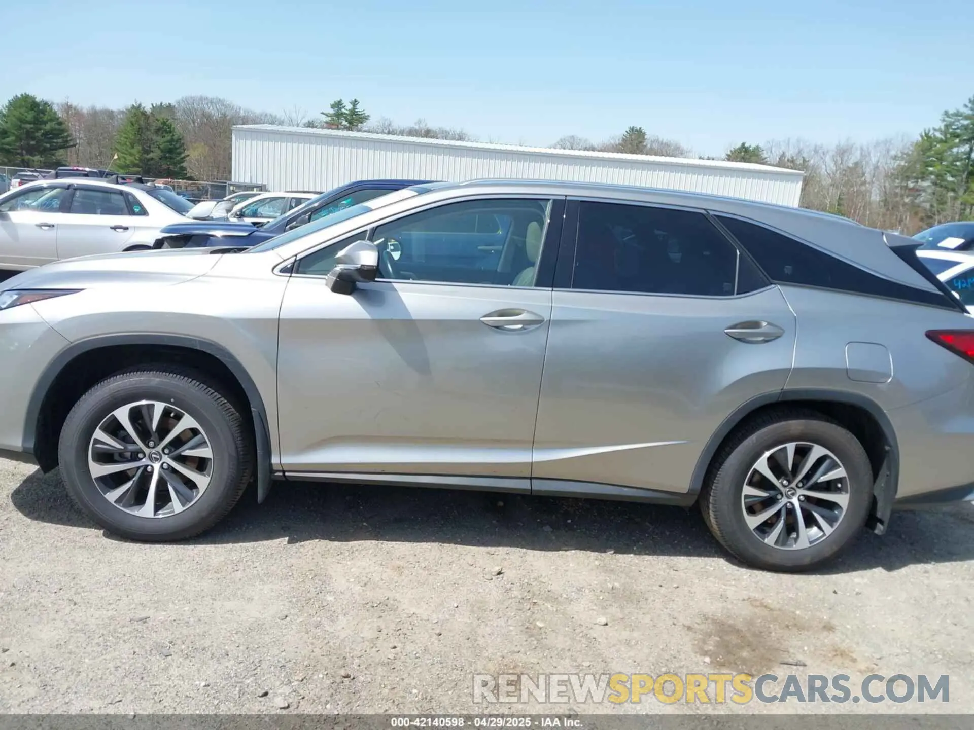 14 fotografías del automóvil dañado JTJHZKFAXL2025840 LEXUS RX 350L 2020