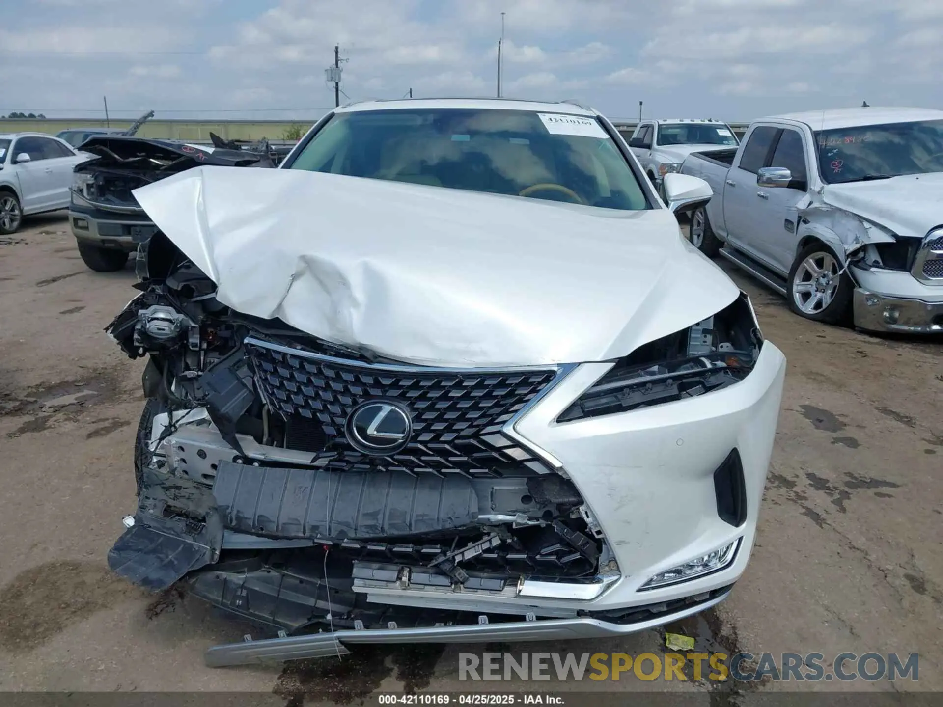 13 fotografías del automóvil dañado JTJHZKEA0N2023714 LEXUS RX 350L 2022
