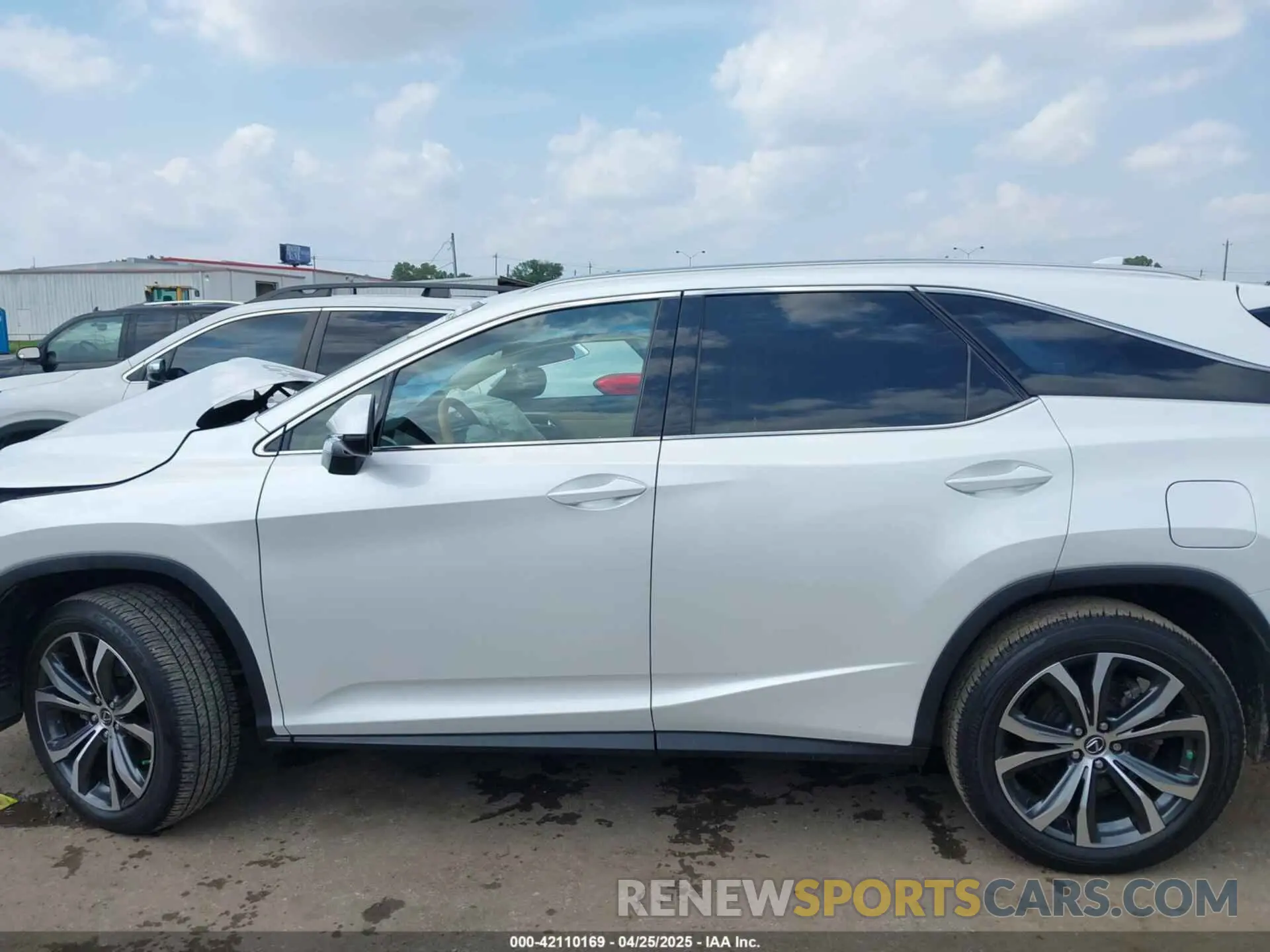 15 fotografías del automóvil dañado JTJHZKEA0N2023714 LEXUS RX 350L 2022