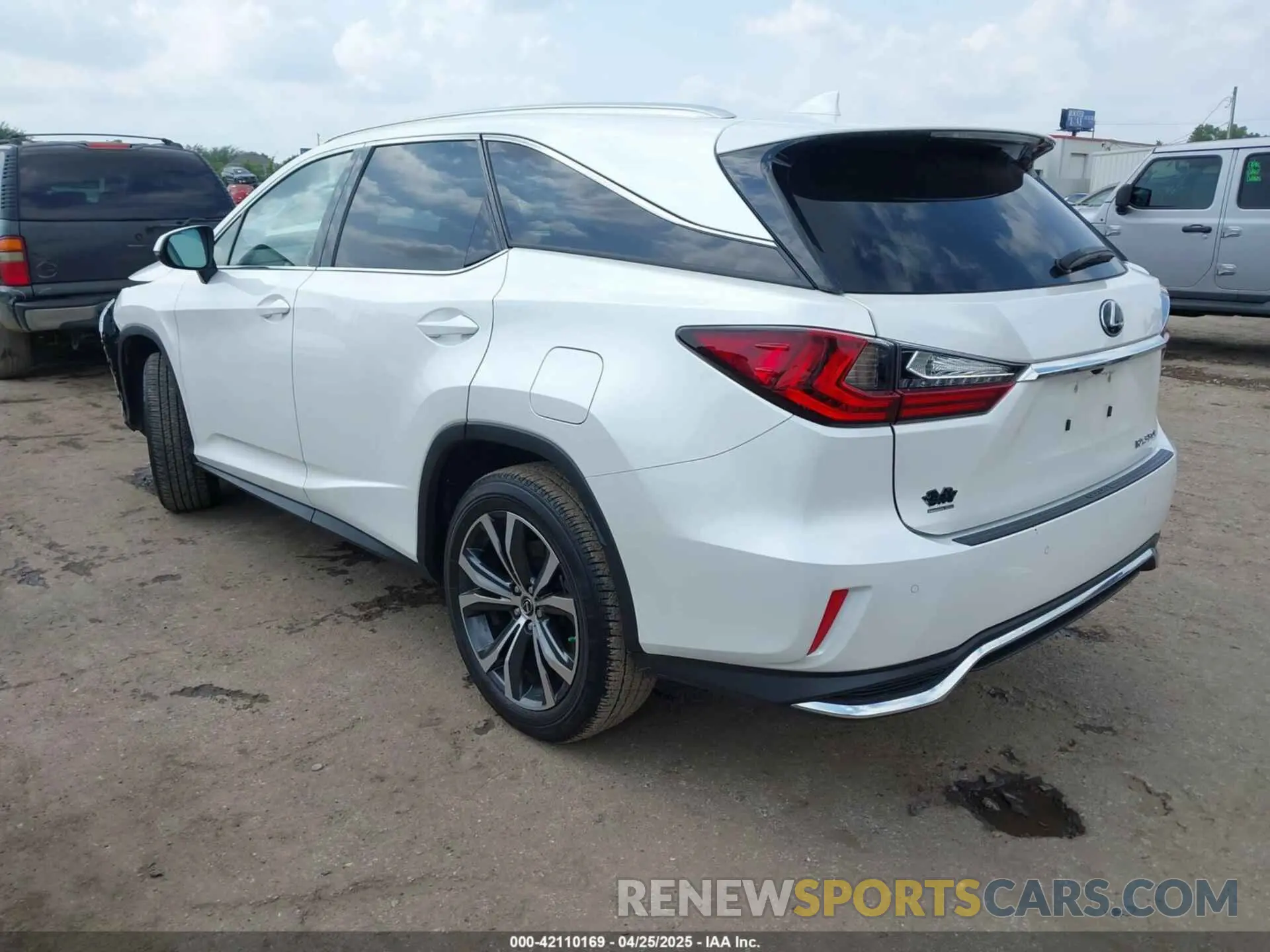 3 fotografías del automóvil dañado JTJHZKEA0N2023714 LEXUS RX 350L 2022