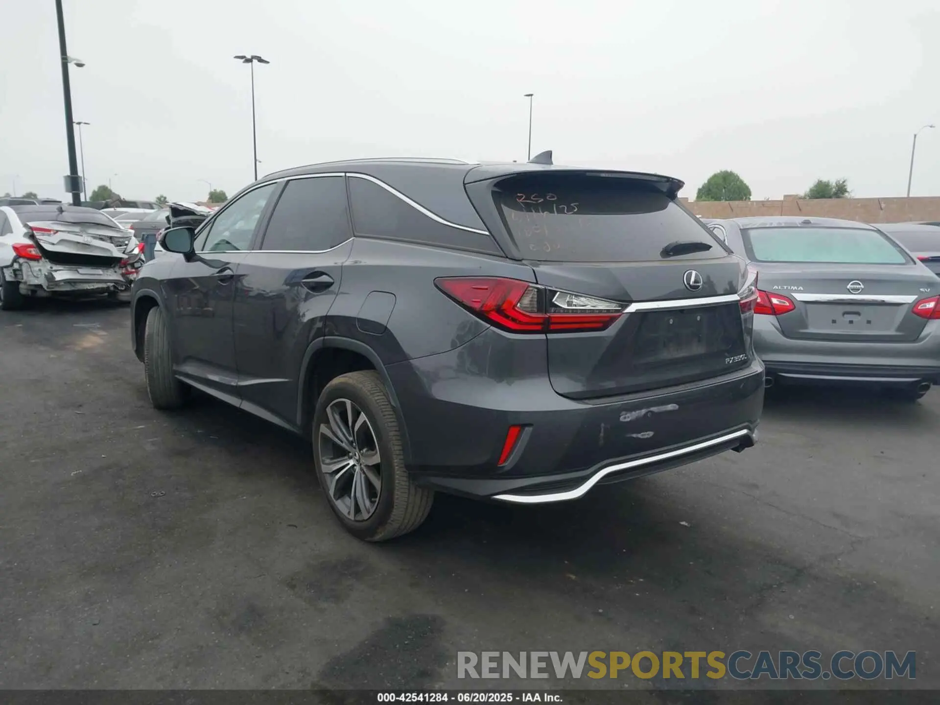 14 fotografías del automóvil dañado JTJHZKFA6N2043285 LEXUS RX 350L 2022
