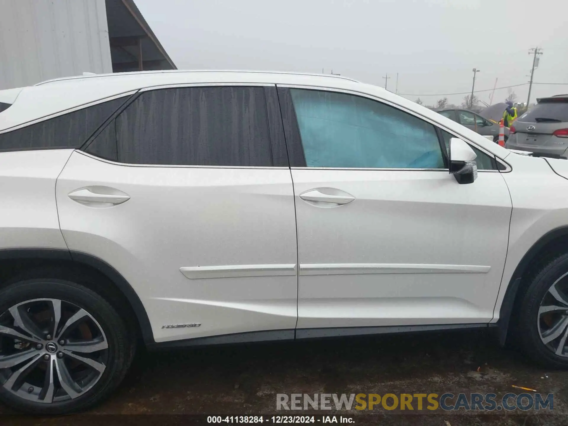 14 fotografías del automóvil dañado 2T2BGMCA0KC034640 LEXUS RX 450H 2019
