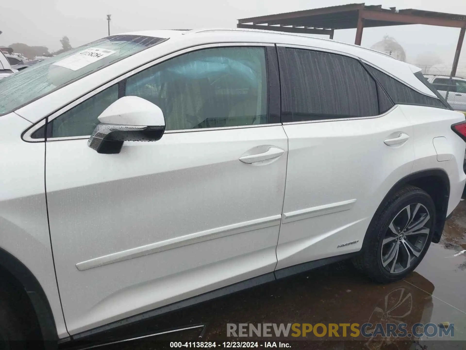 15 fotografías del automóvil dañado 2T2BGMCA0KC034640 LEXUS RX 450H 2019