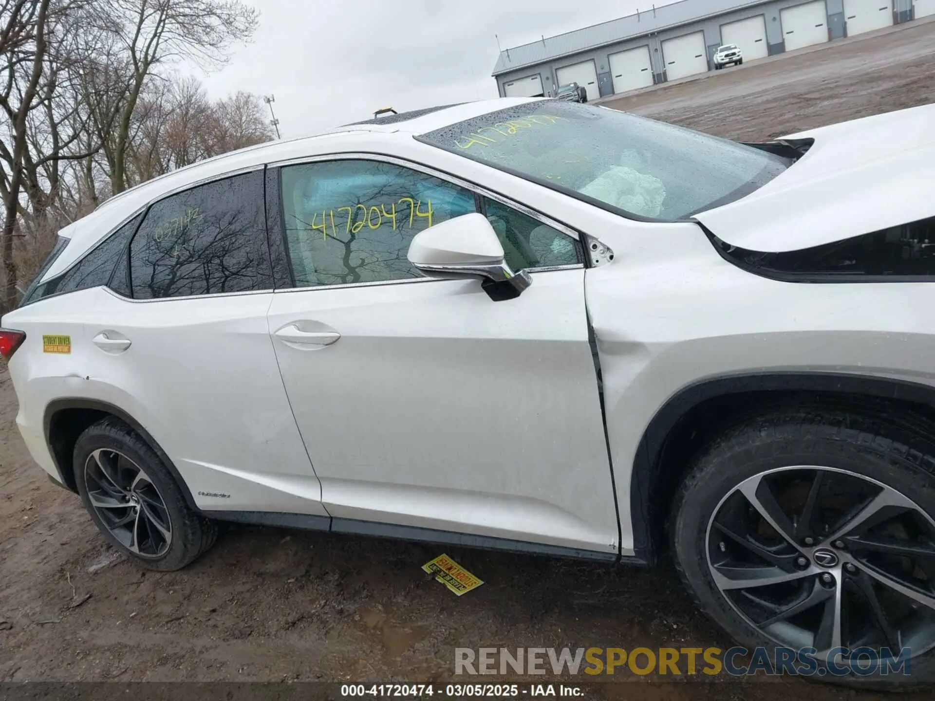 13 fotografías del automóvil dañado 2T2BGMCA1KC037143 LEXUS RX 450H 2019
