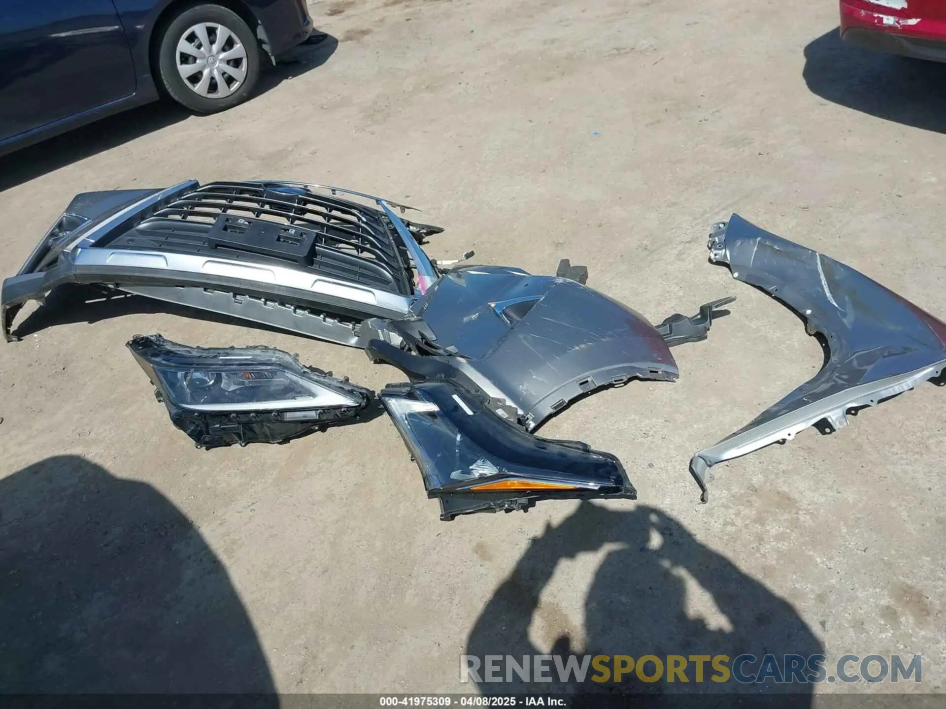 12 fotografías del automóvil dañado 2T2BGMCA4KC042885 LEXUS RX 450H 2019