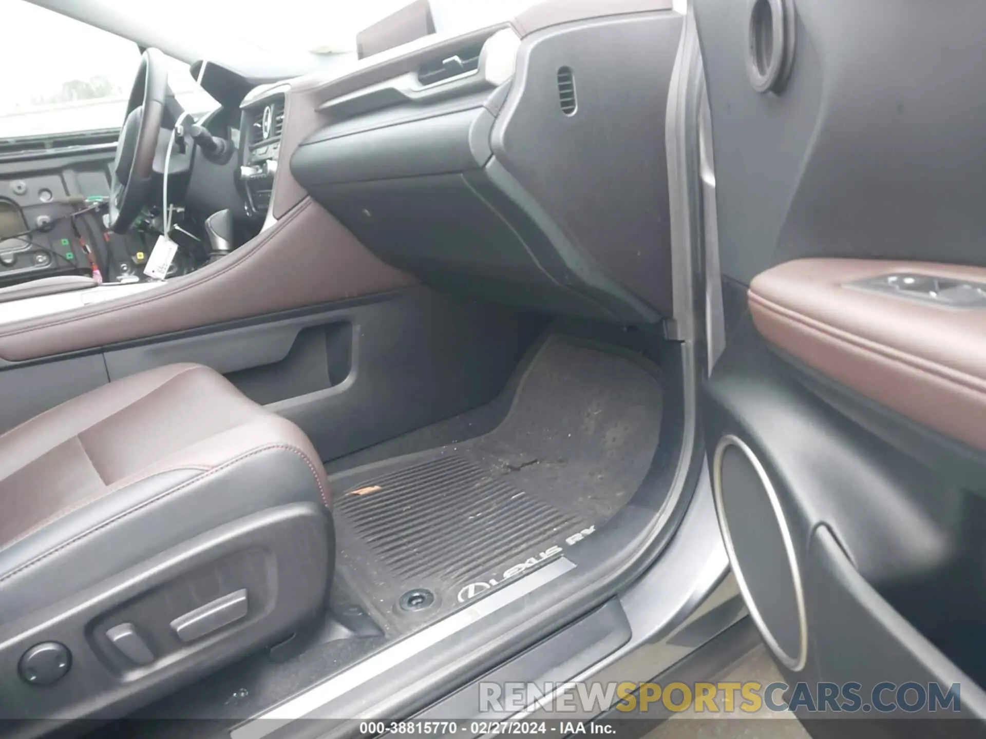 5 fotografías del automóvil dañado 2T2BGMCA8KC035230 LEXUS RX 450H 2019
